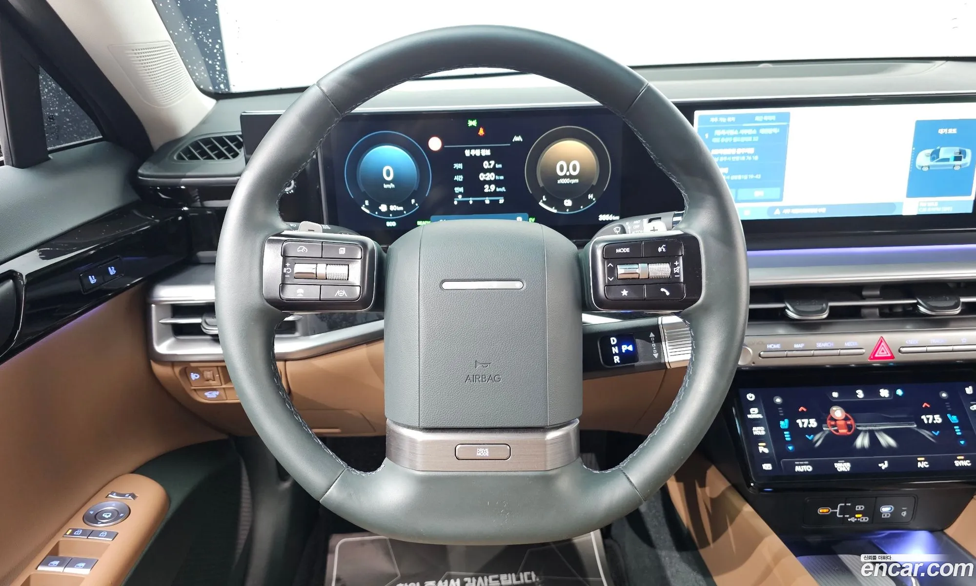 Hyundai Grandeur Hybrid 2025 — 19