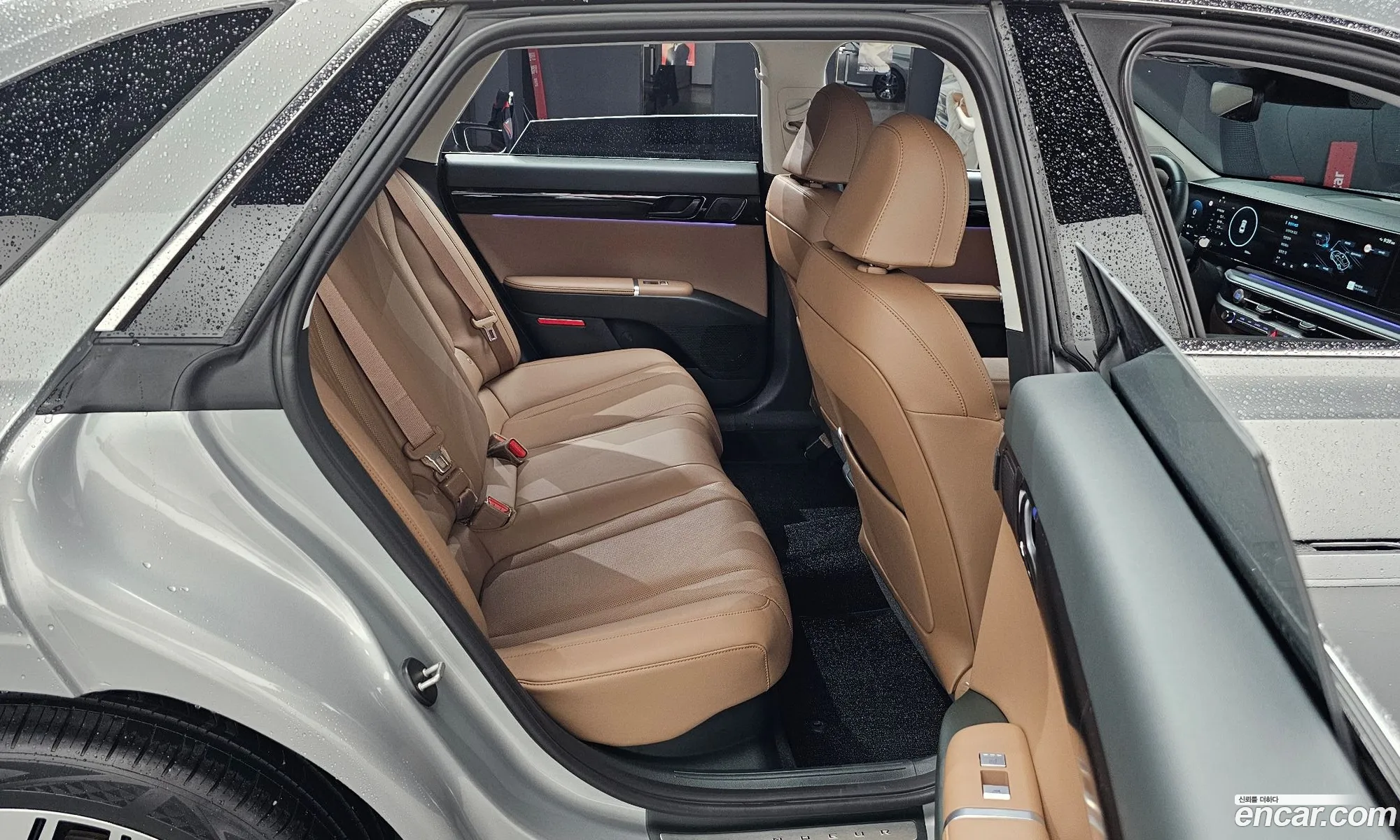 Hyundai Grandeur Hybrid 2025 — 7