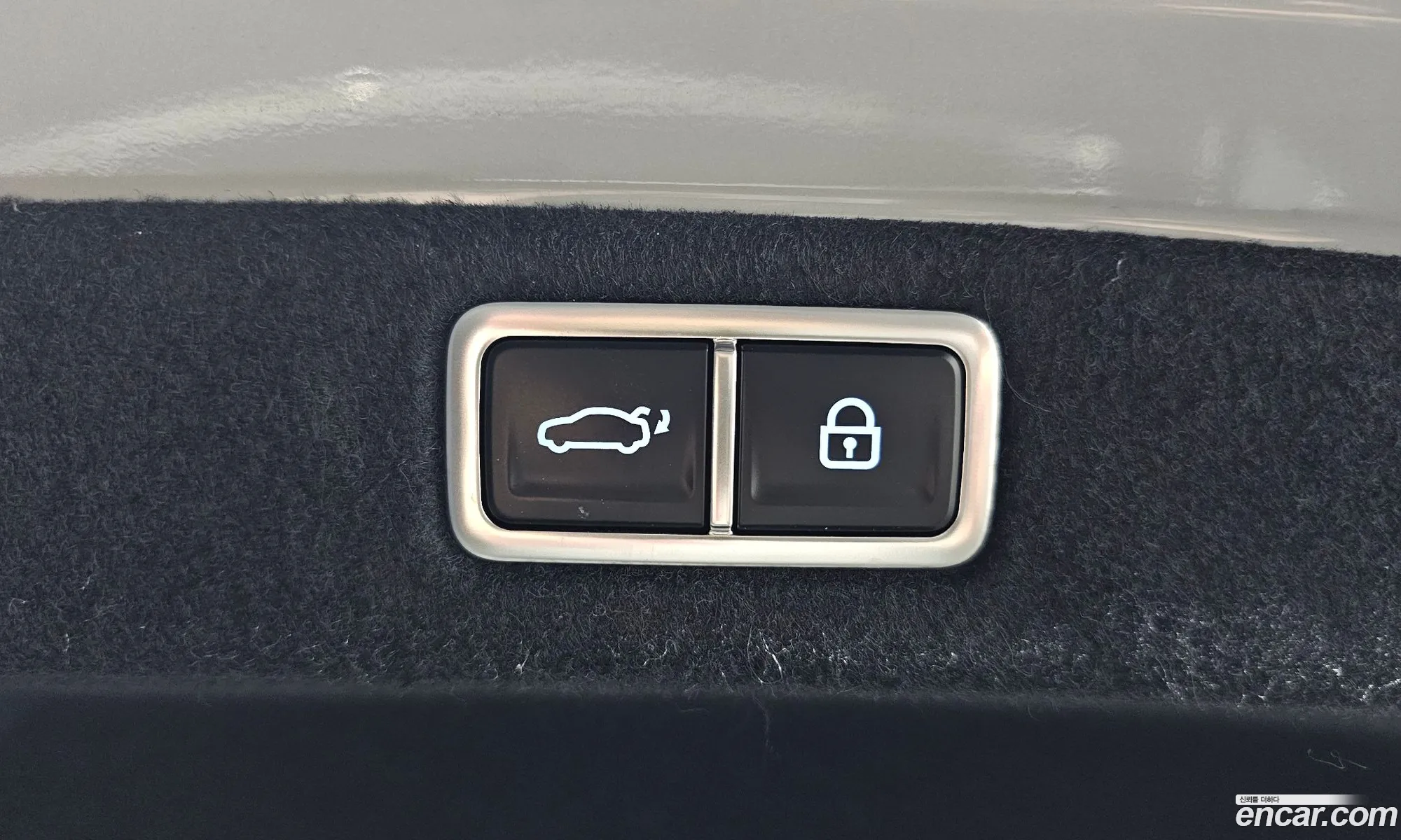 Hyundai Grandeur Hybrid 2025 — 8