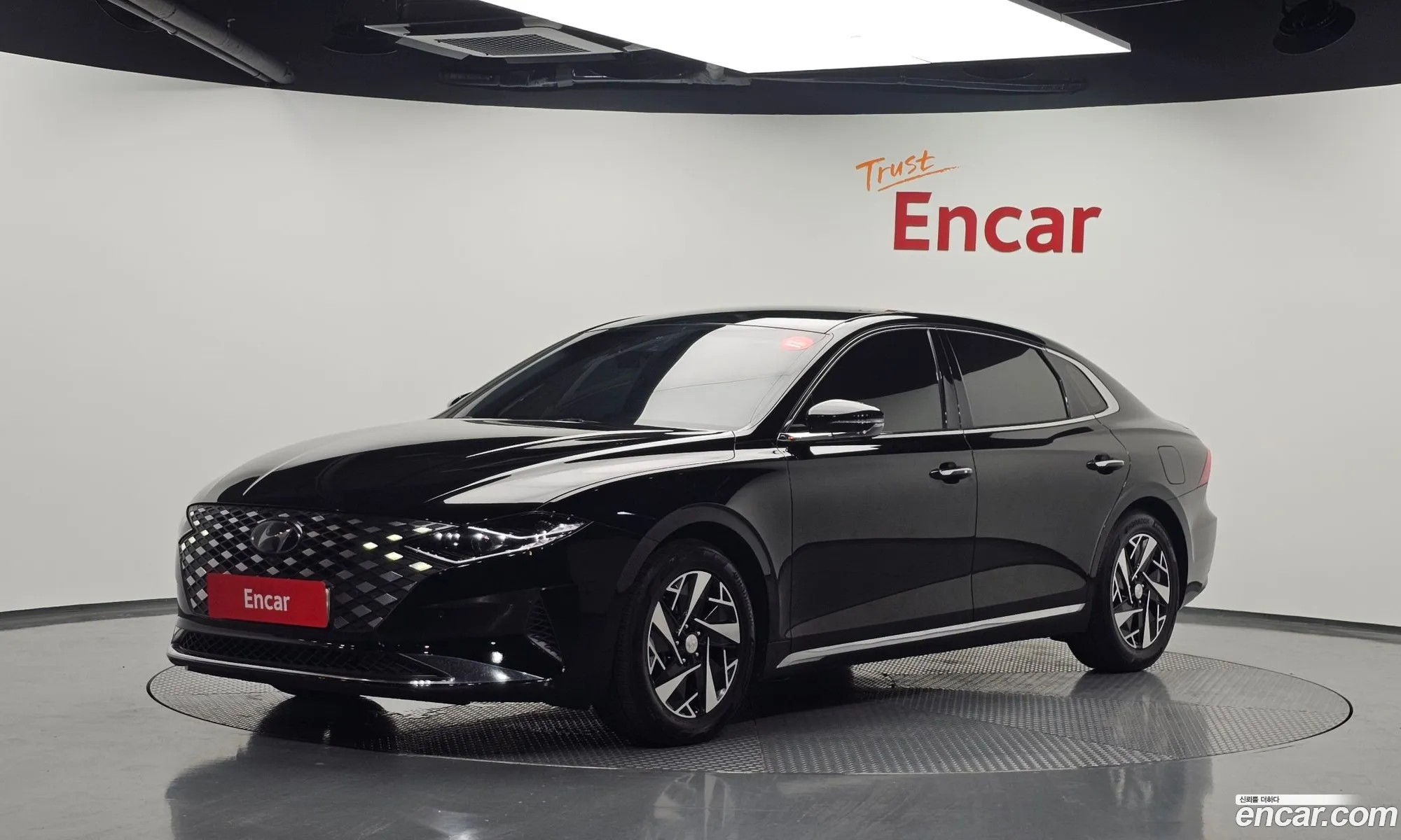 Hyundai Grandeur IG Hybrid 2020 — 12