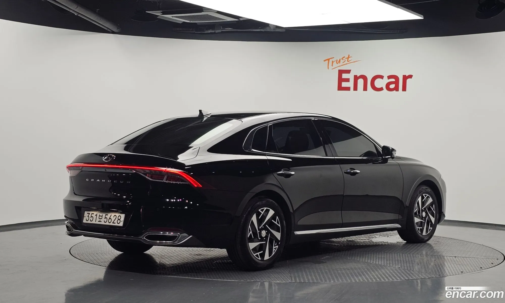 Hyundai Grandeur IG Hybrid 2020 — 5