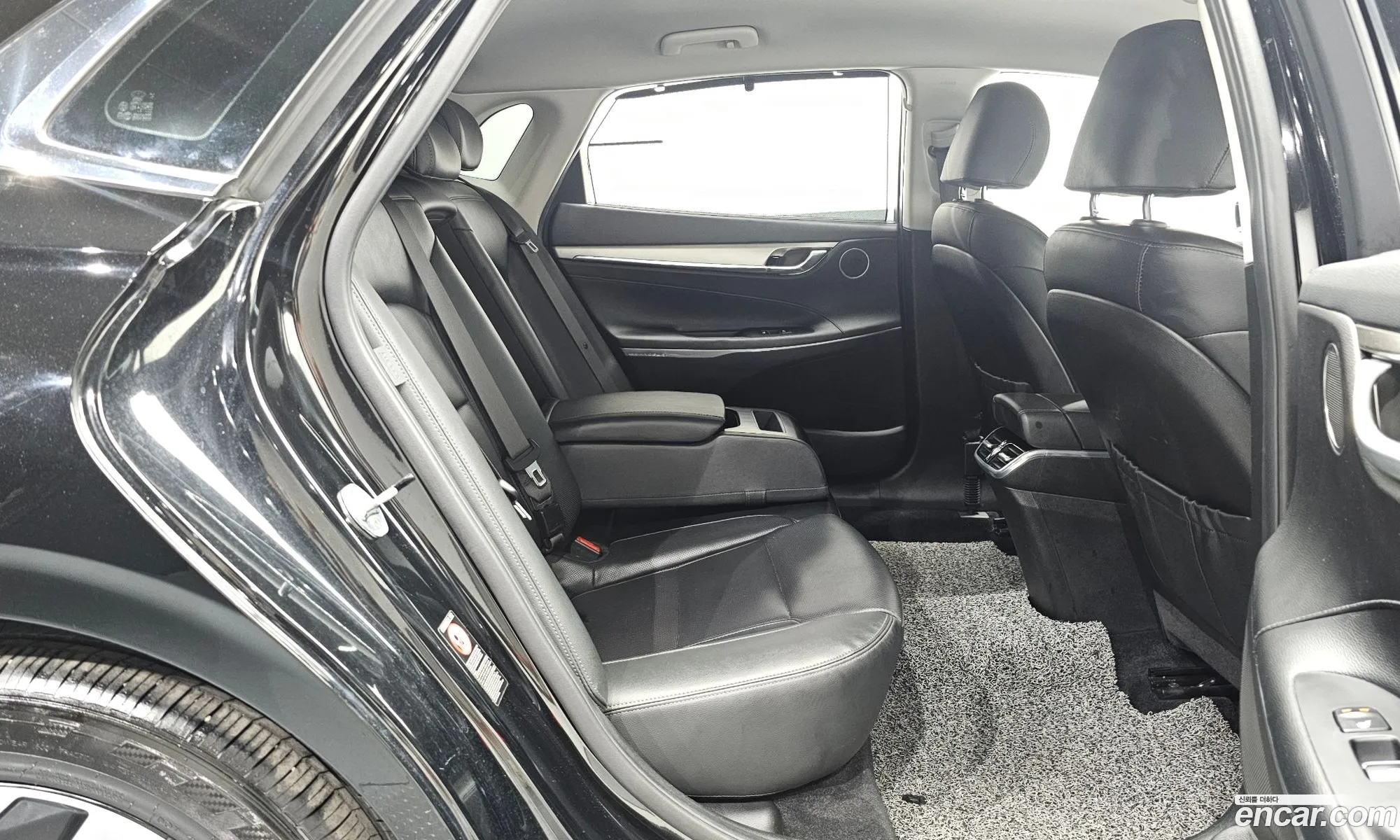 Hyundai Grandeur IG Hybrid 2020 — 6