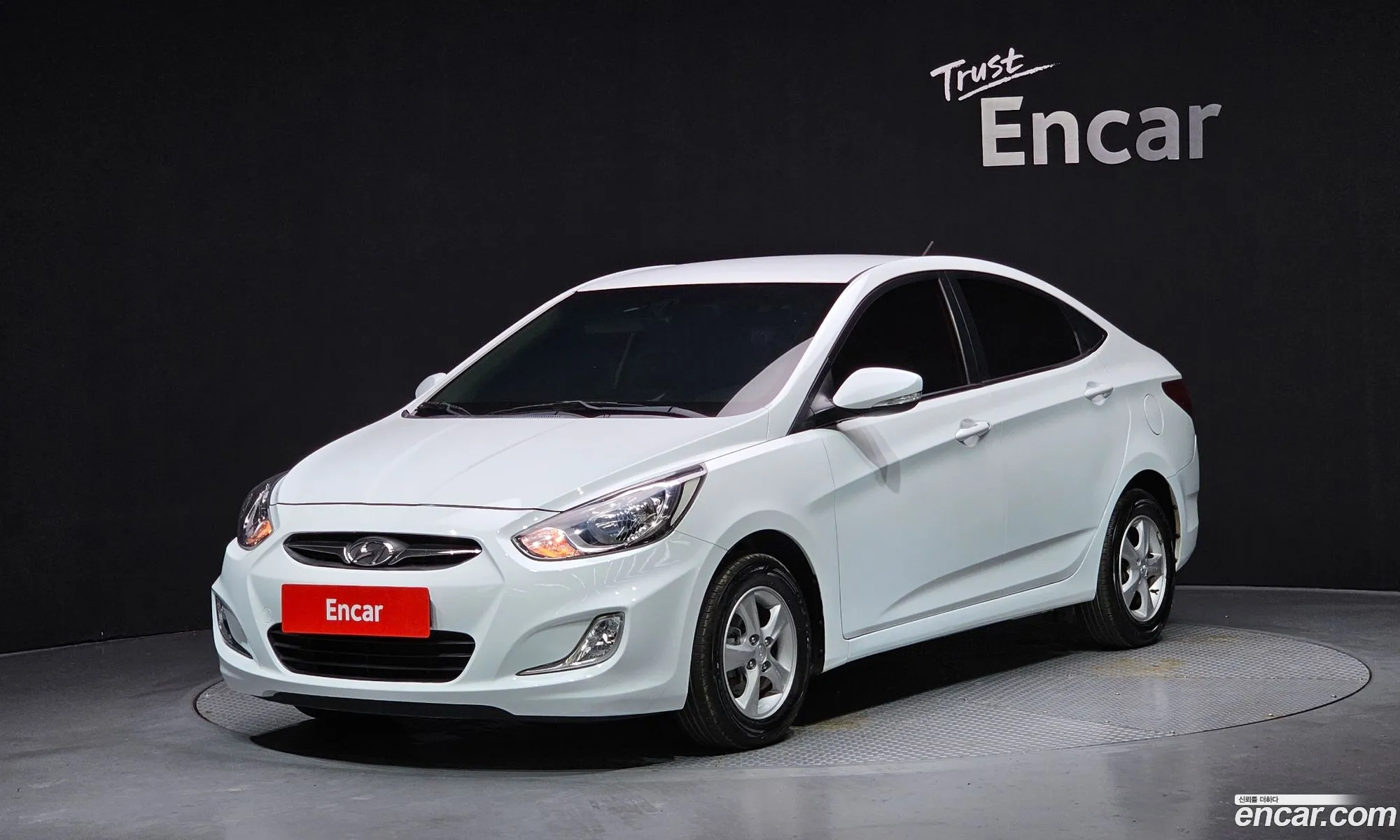 Hyundai Accent 2014 — 11