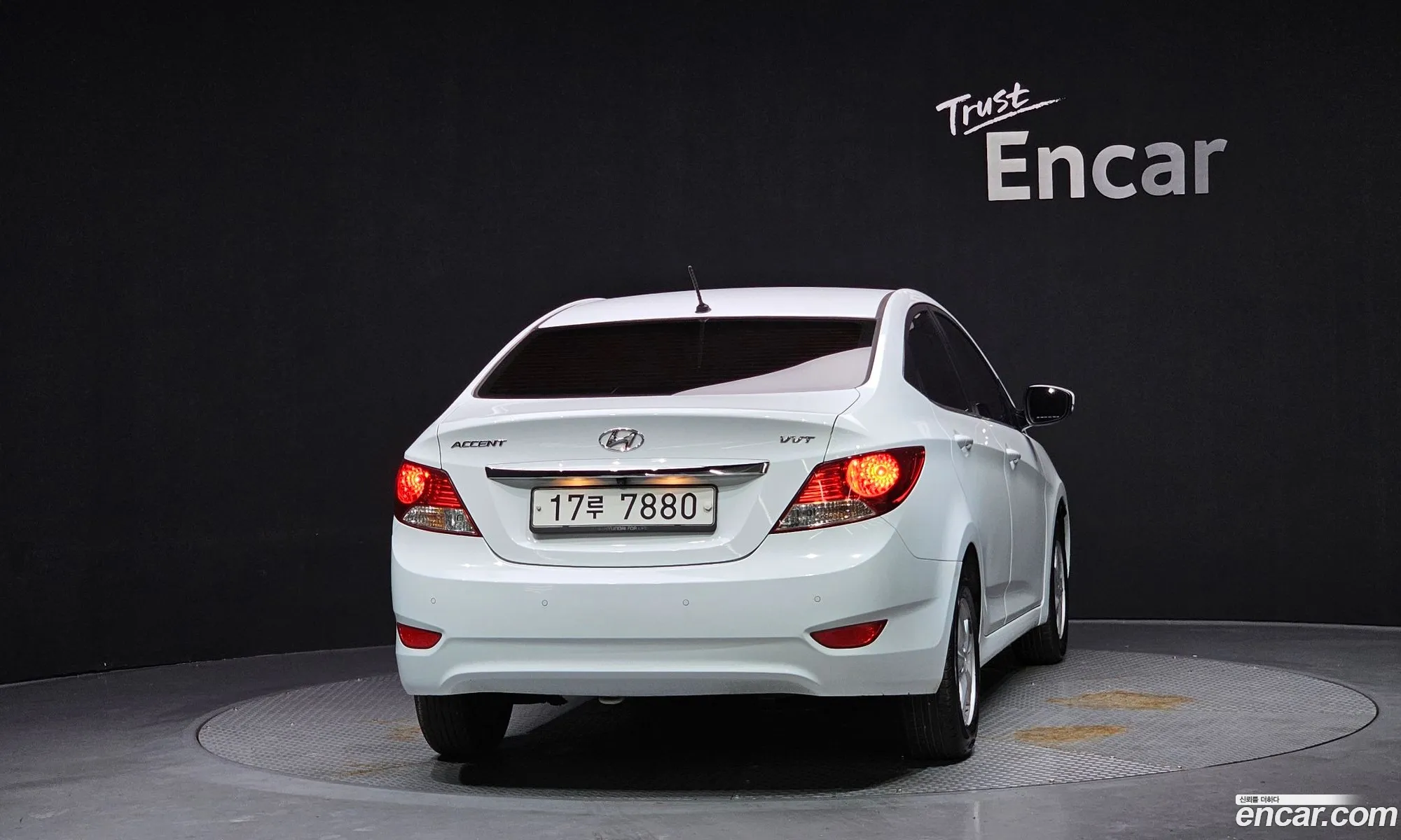 Hyundai Accent 2014 — 4