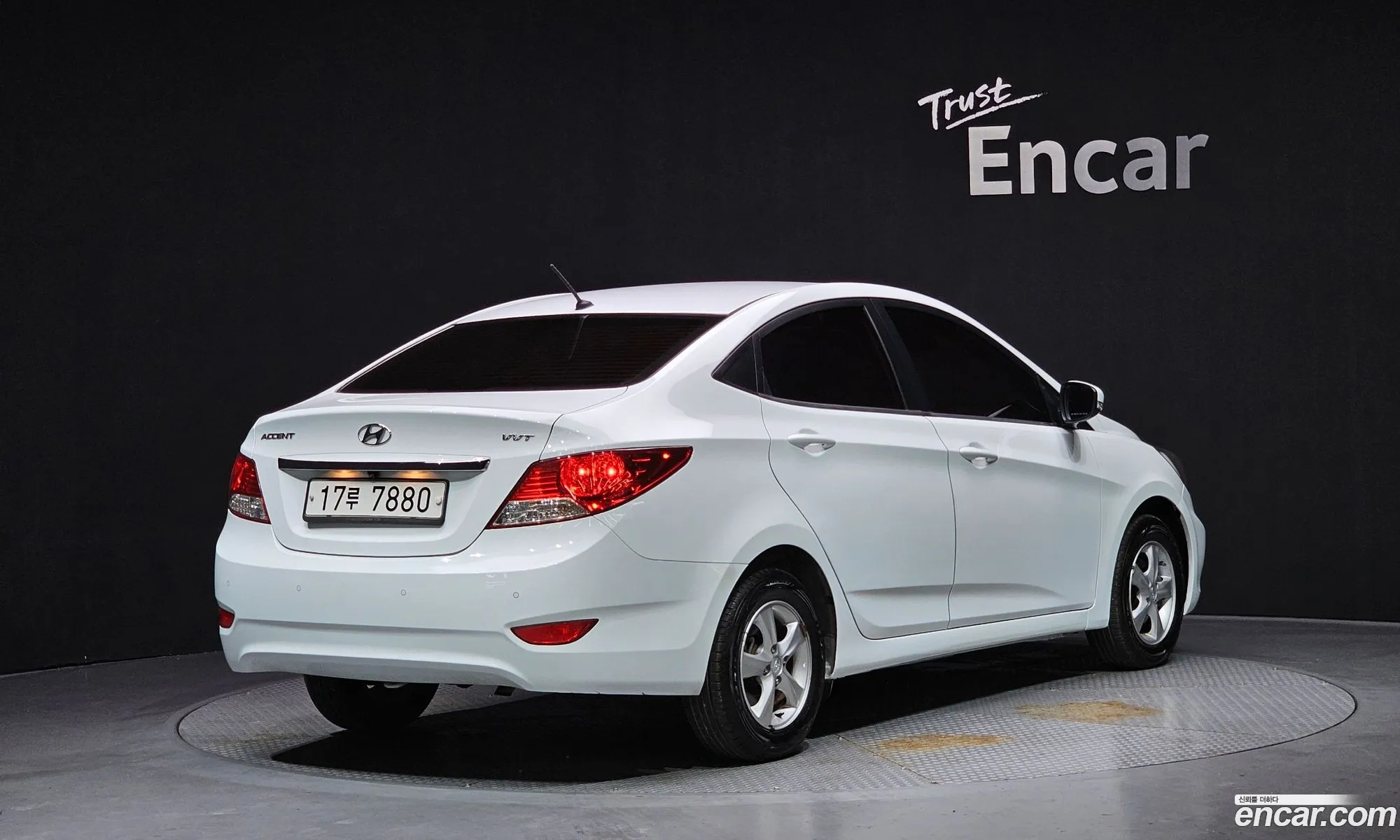 Hyundai Accent 2014 — 16