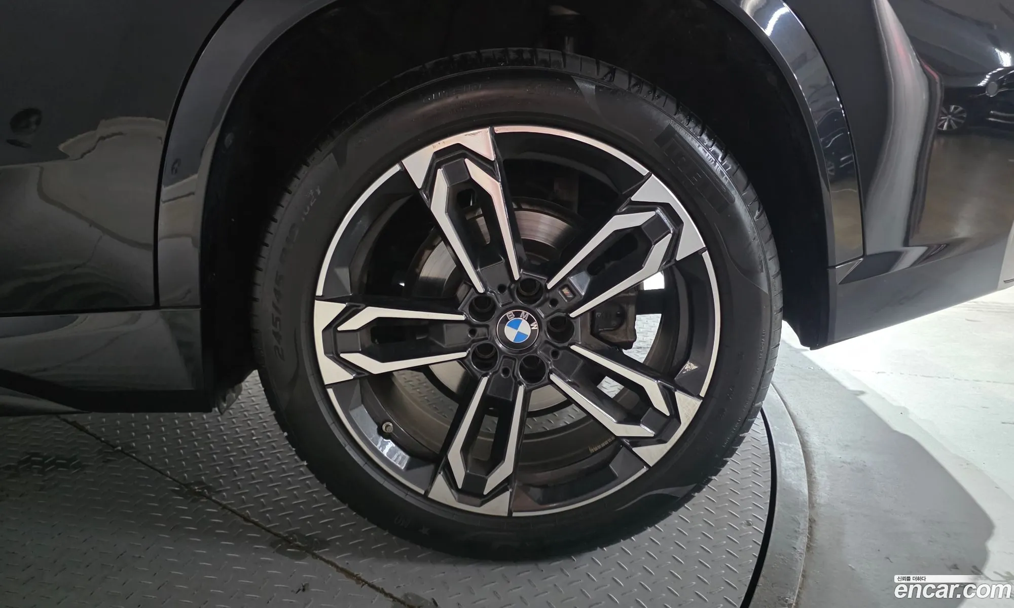 BMW X1 2023 WBA41EE07P5W79176 — 25