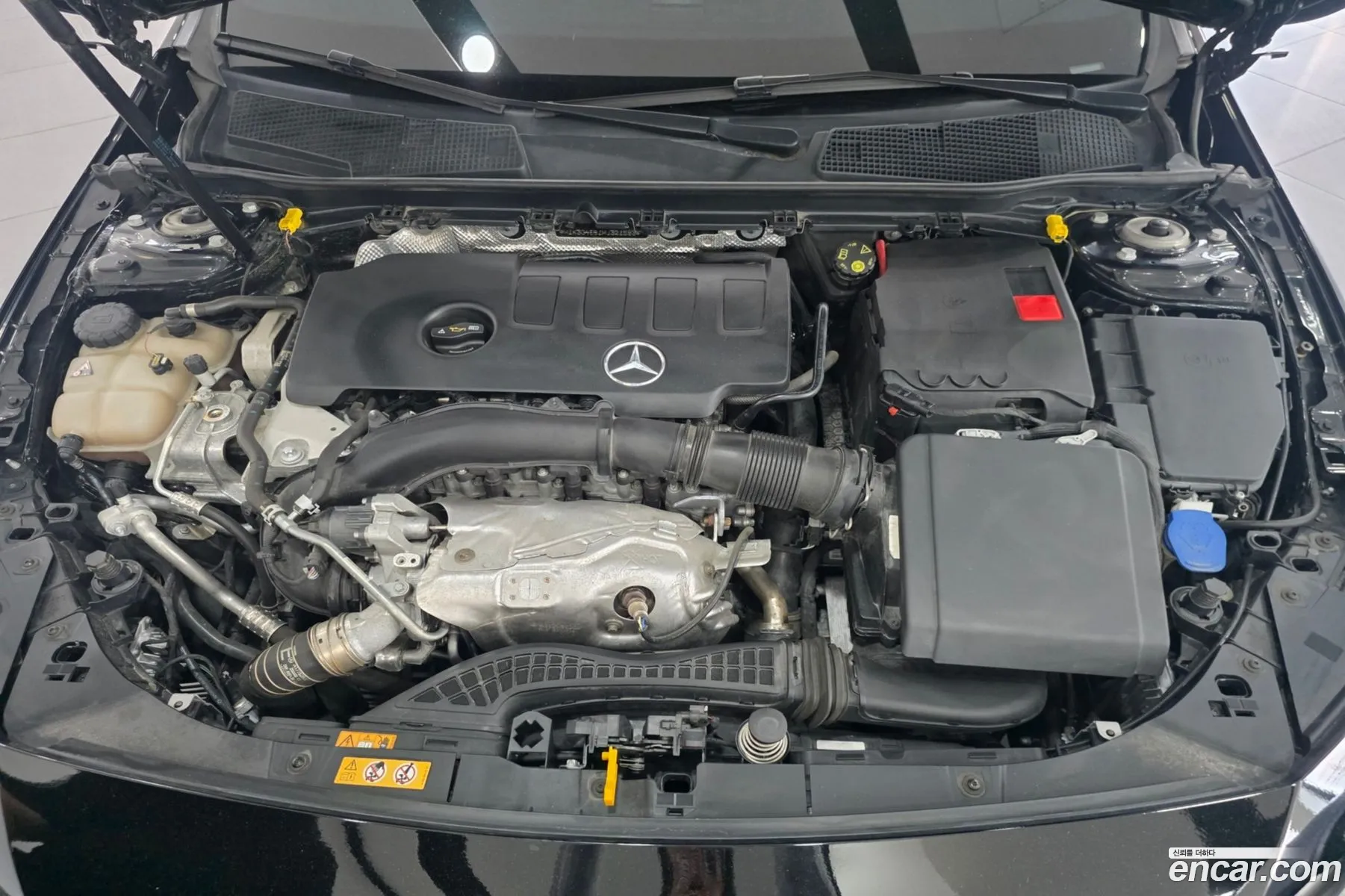 Mercedes-Benz A-Class W177 2021 — 19