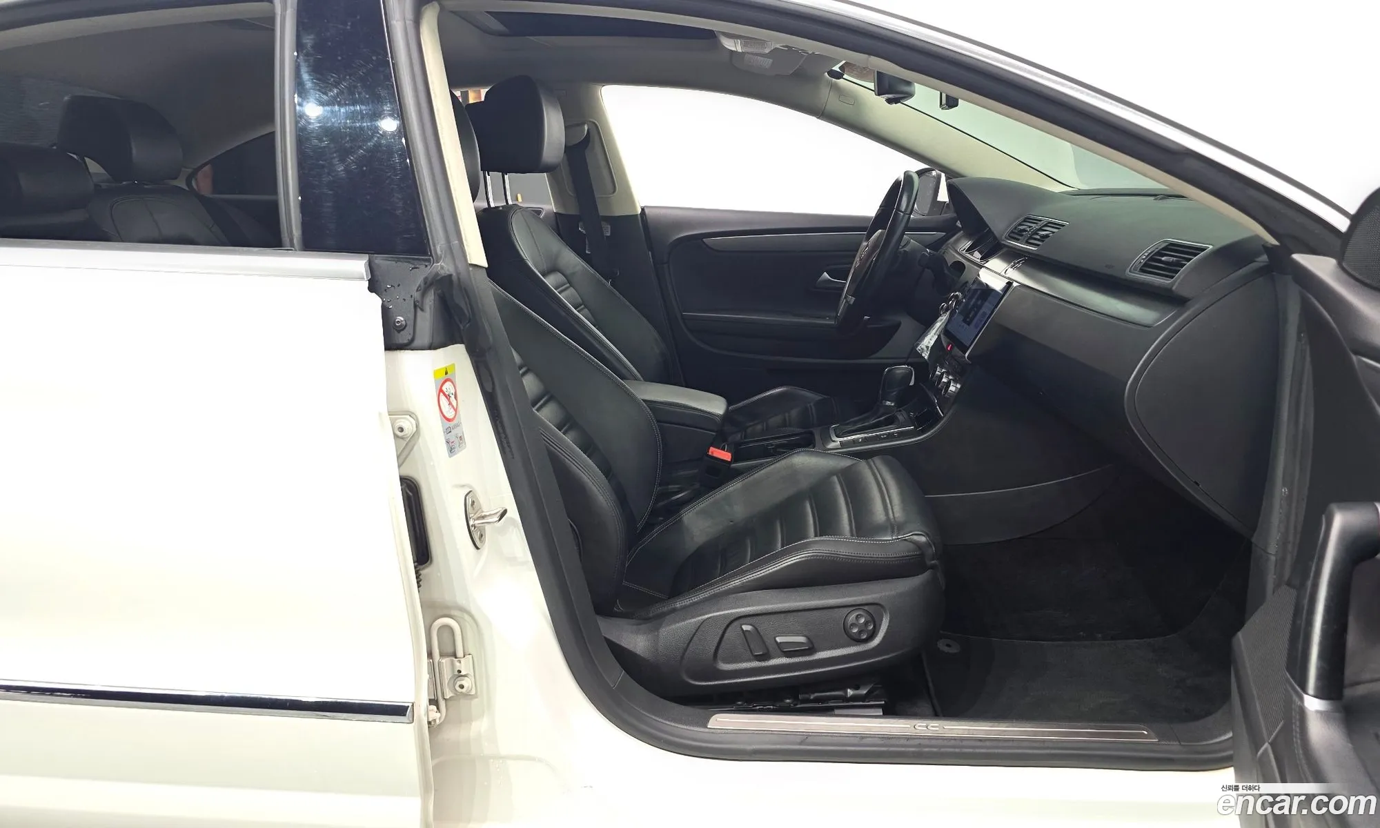 Volkswagen CC 2014 — 25