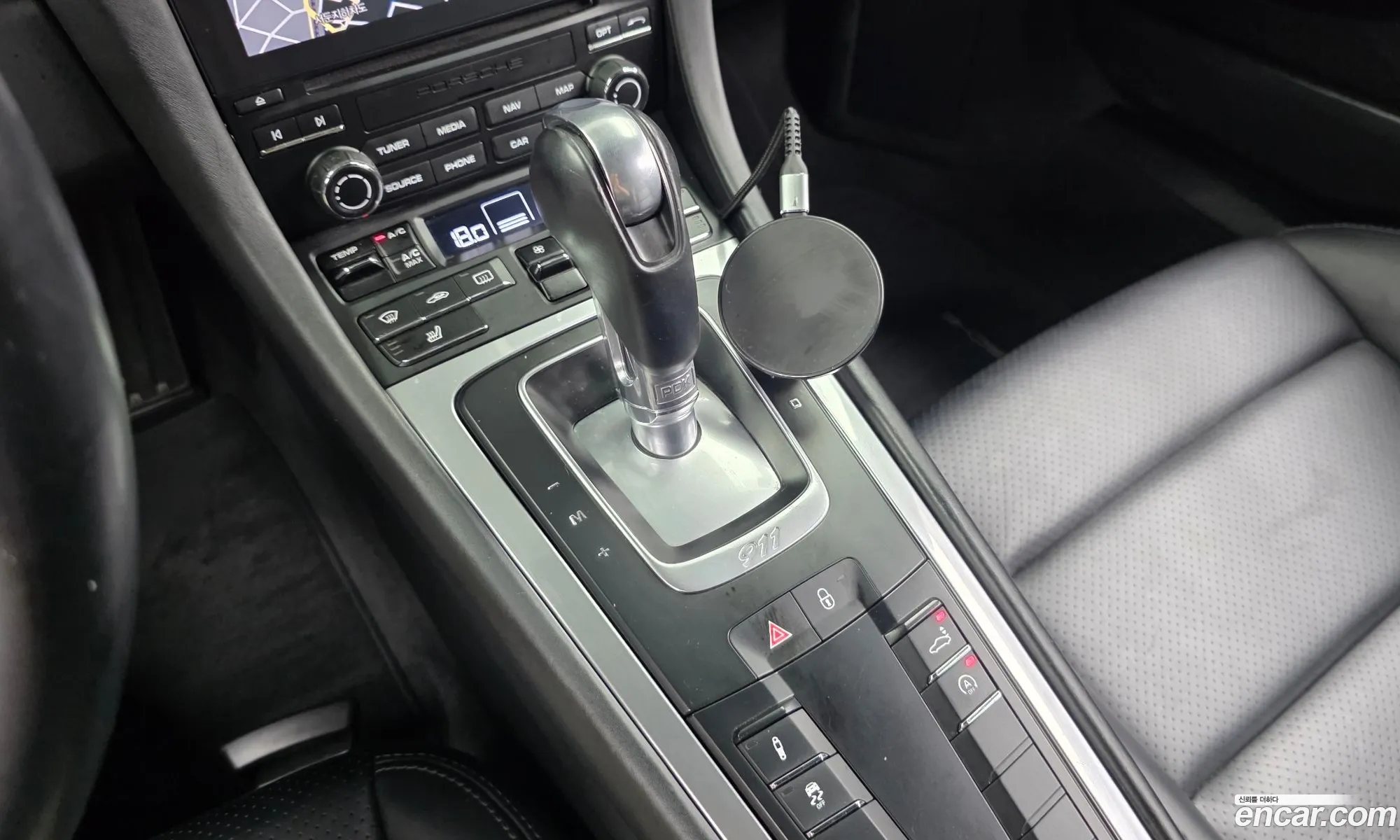 Porsche 911 2017 WP0AA2994HS106949 — 9