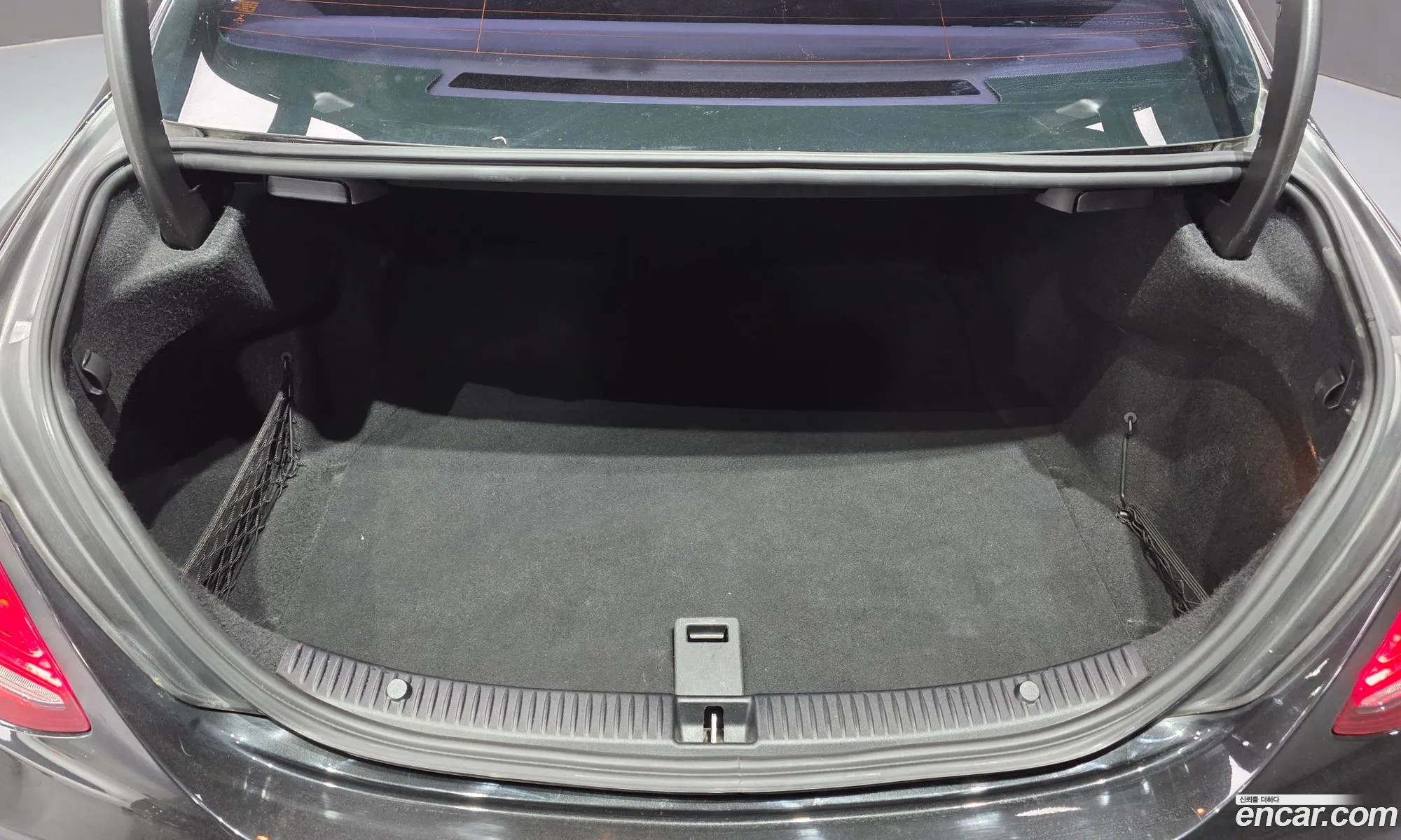 Mercedes-Benz C-Class W205 2017 — 29