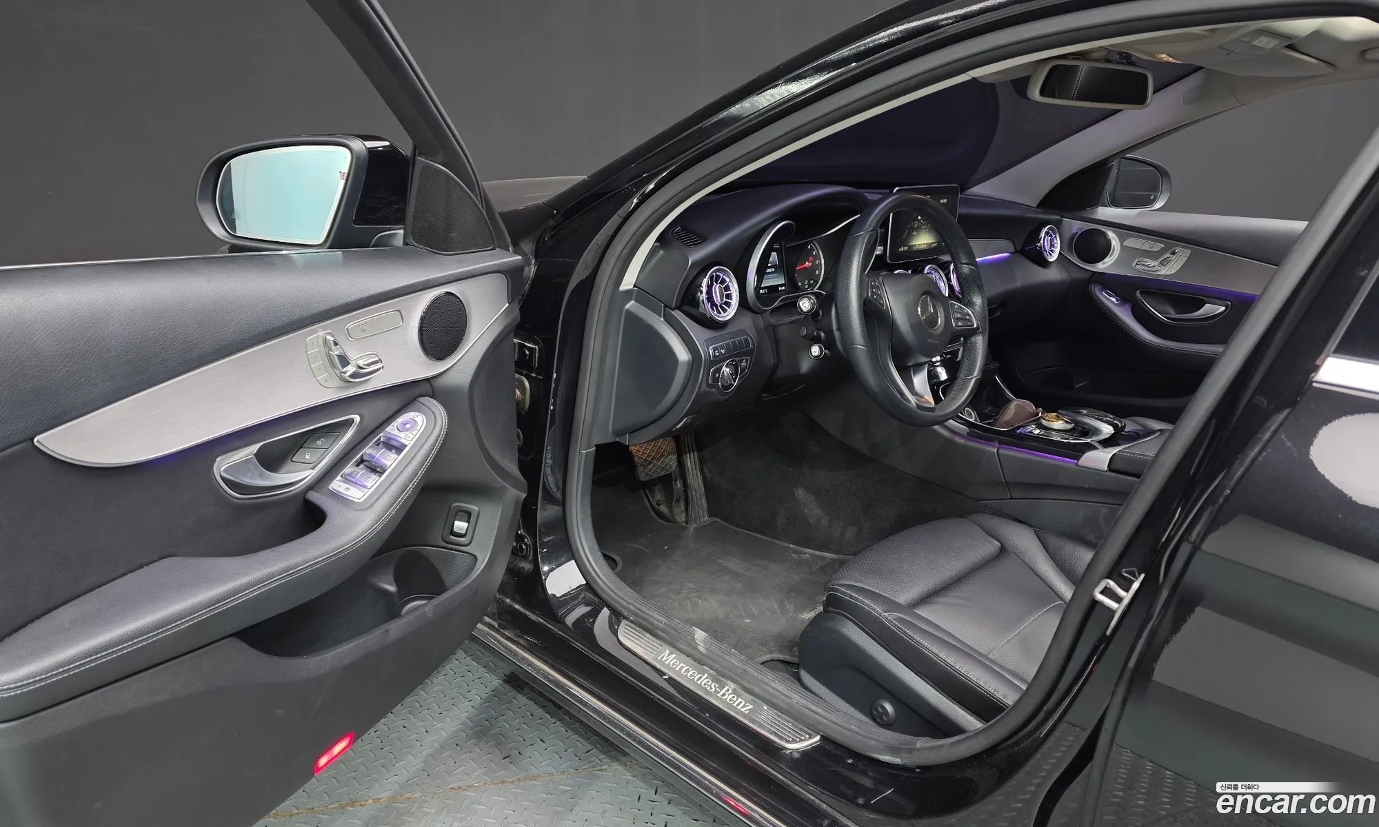 Mercedes-Benz C-Class W205 2017 — 6