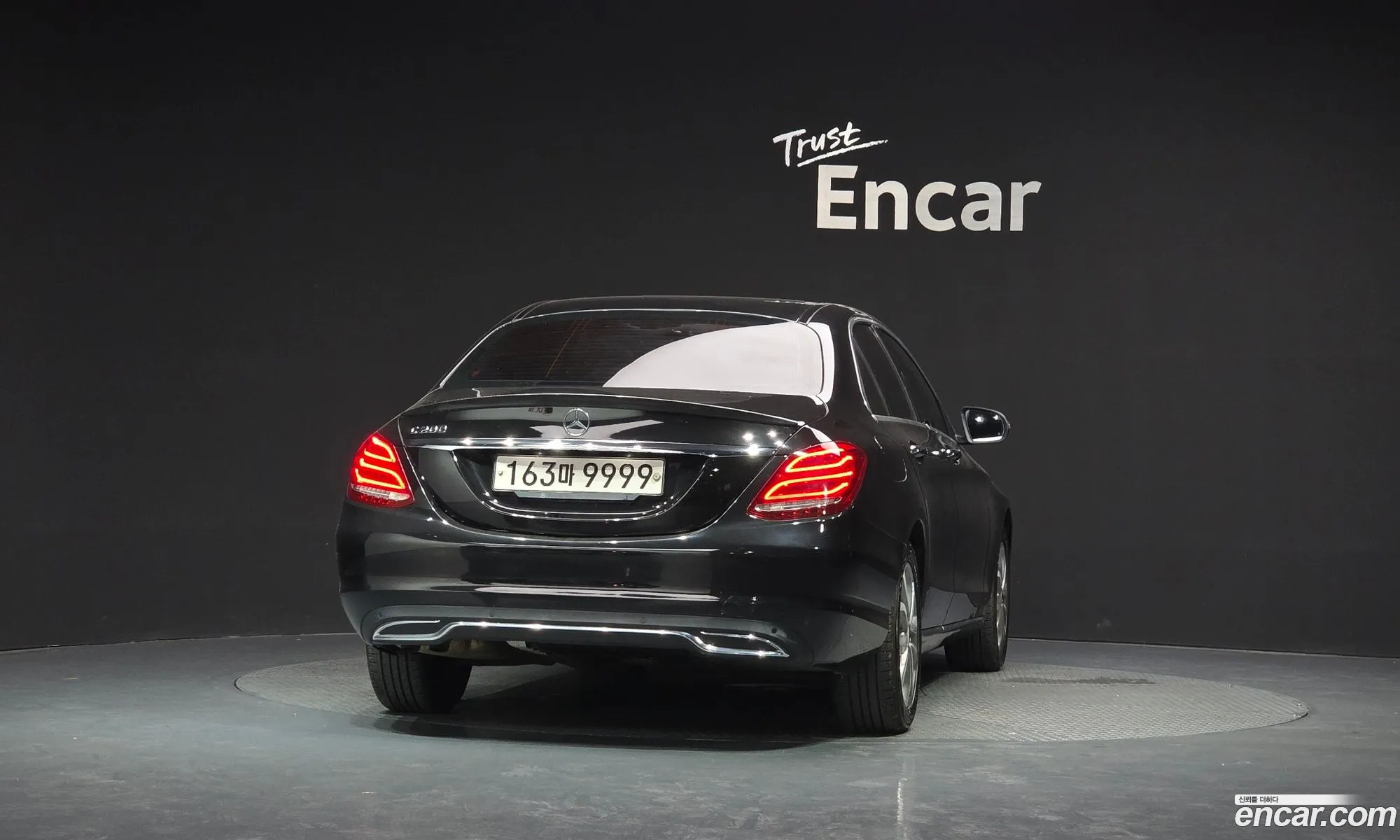 Mercedes-Benz C-Class W205 2017 — 19