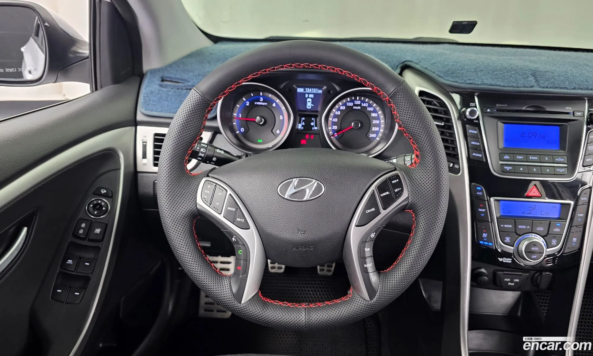 Hyundai i30 2013 — 23