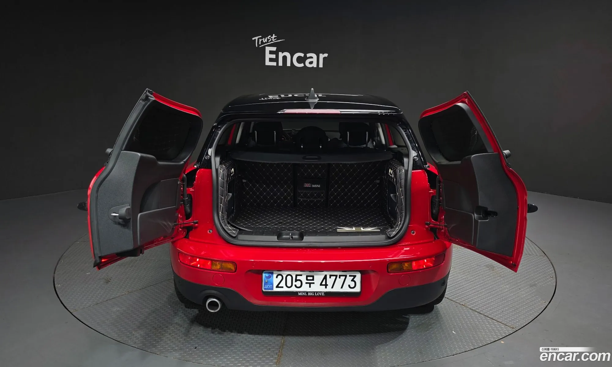 Mini Cooper Clubman 2023 — 31
