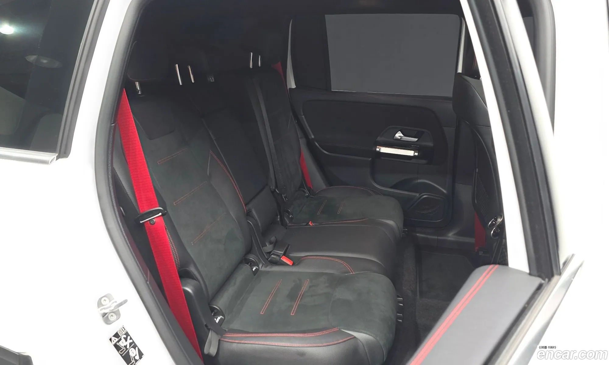 Mercedes-Benz GLB-Class X247 2023 — 4