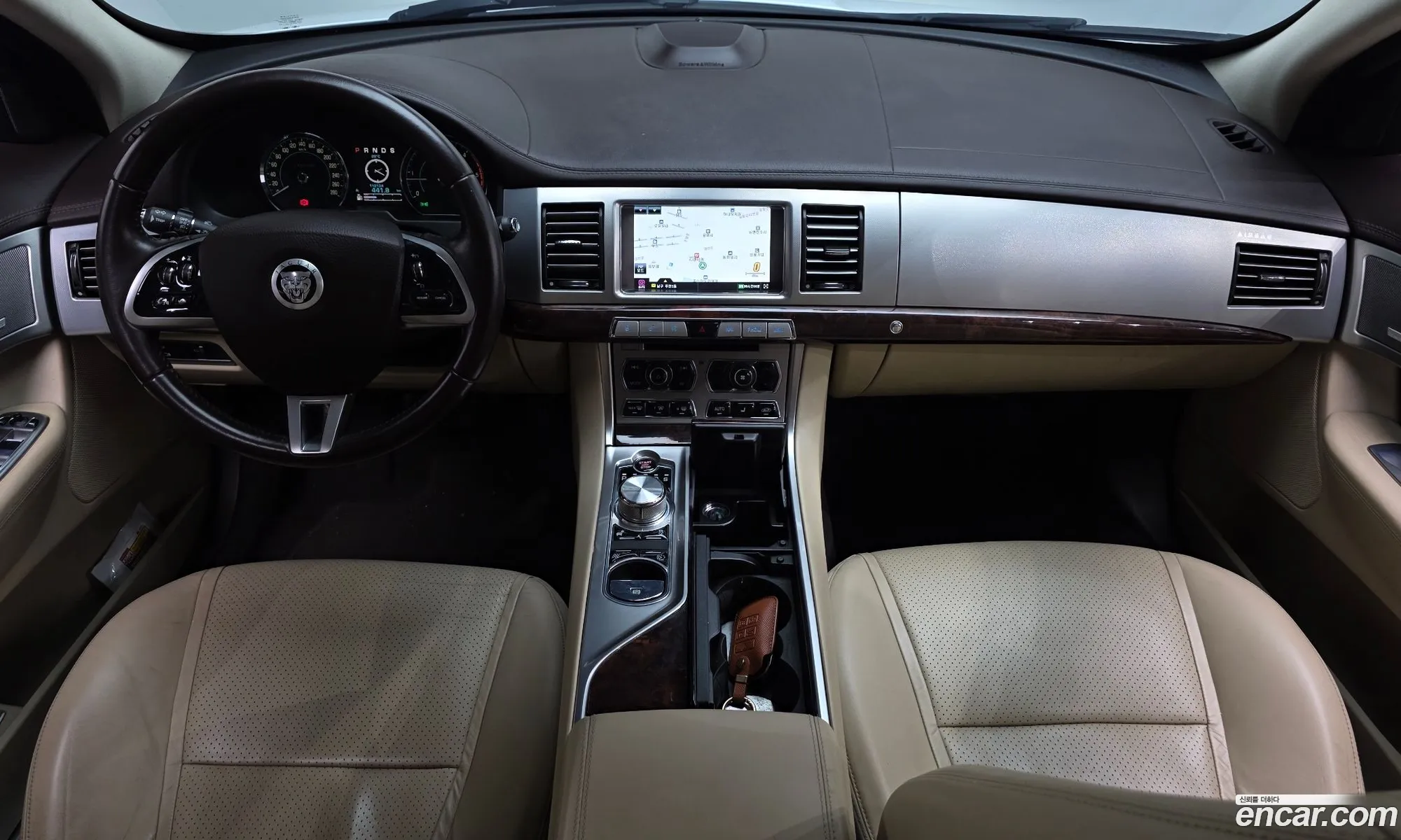 Jaguar XF 2011 SAJAA064XCNS29337 — 14