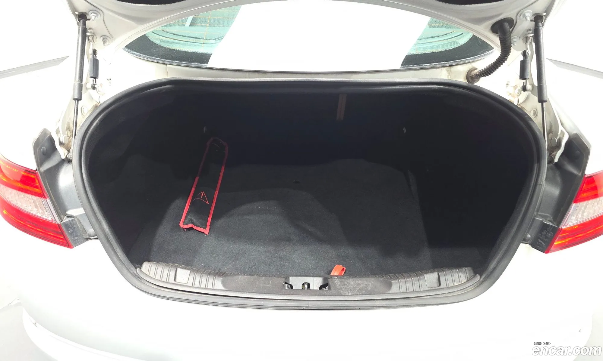 Jaguar XF 2011 SAJAA064XCNS29337 — 3