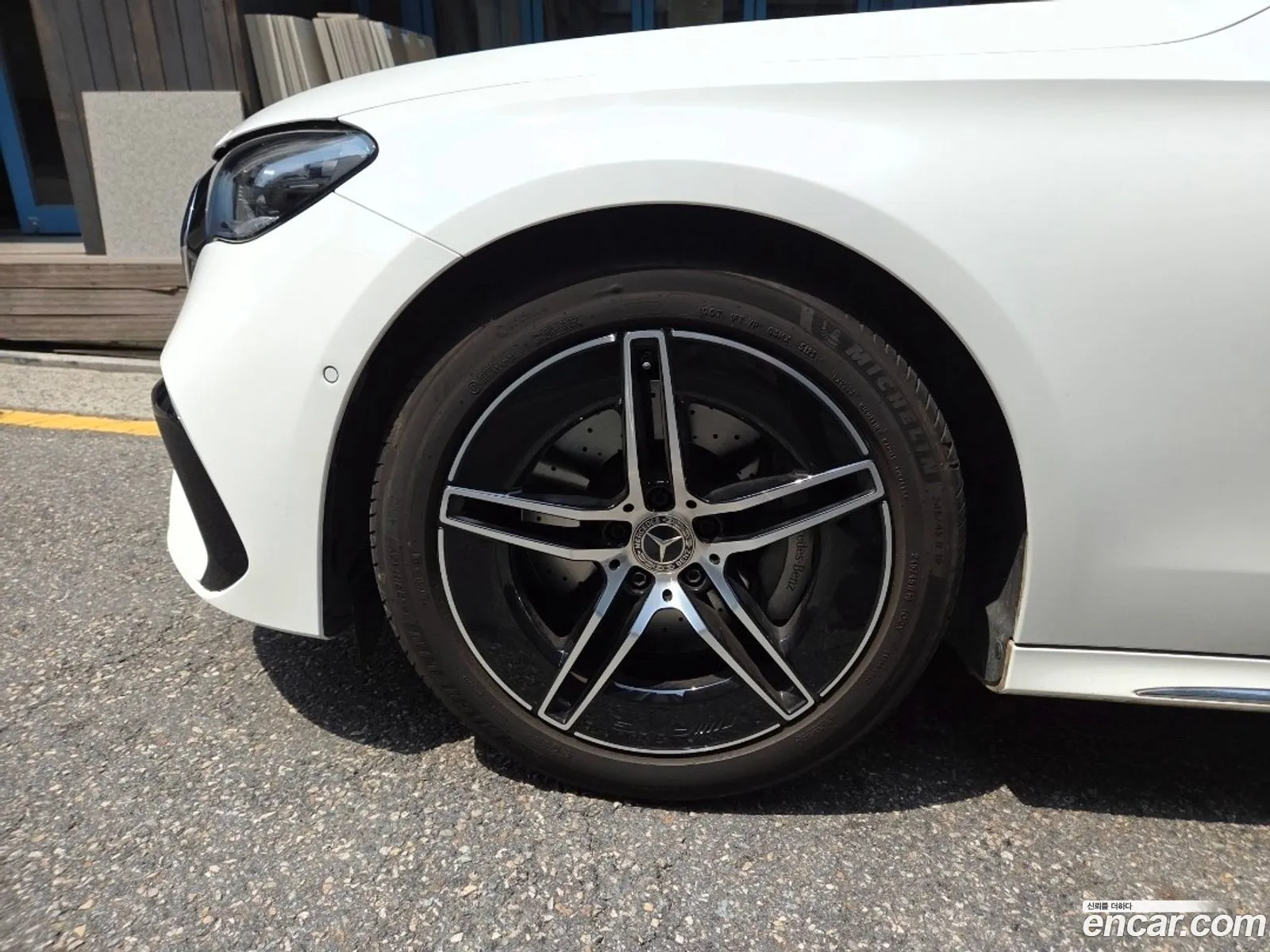 Mercedes-Benz E-Class W214 2024 — 10