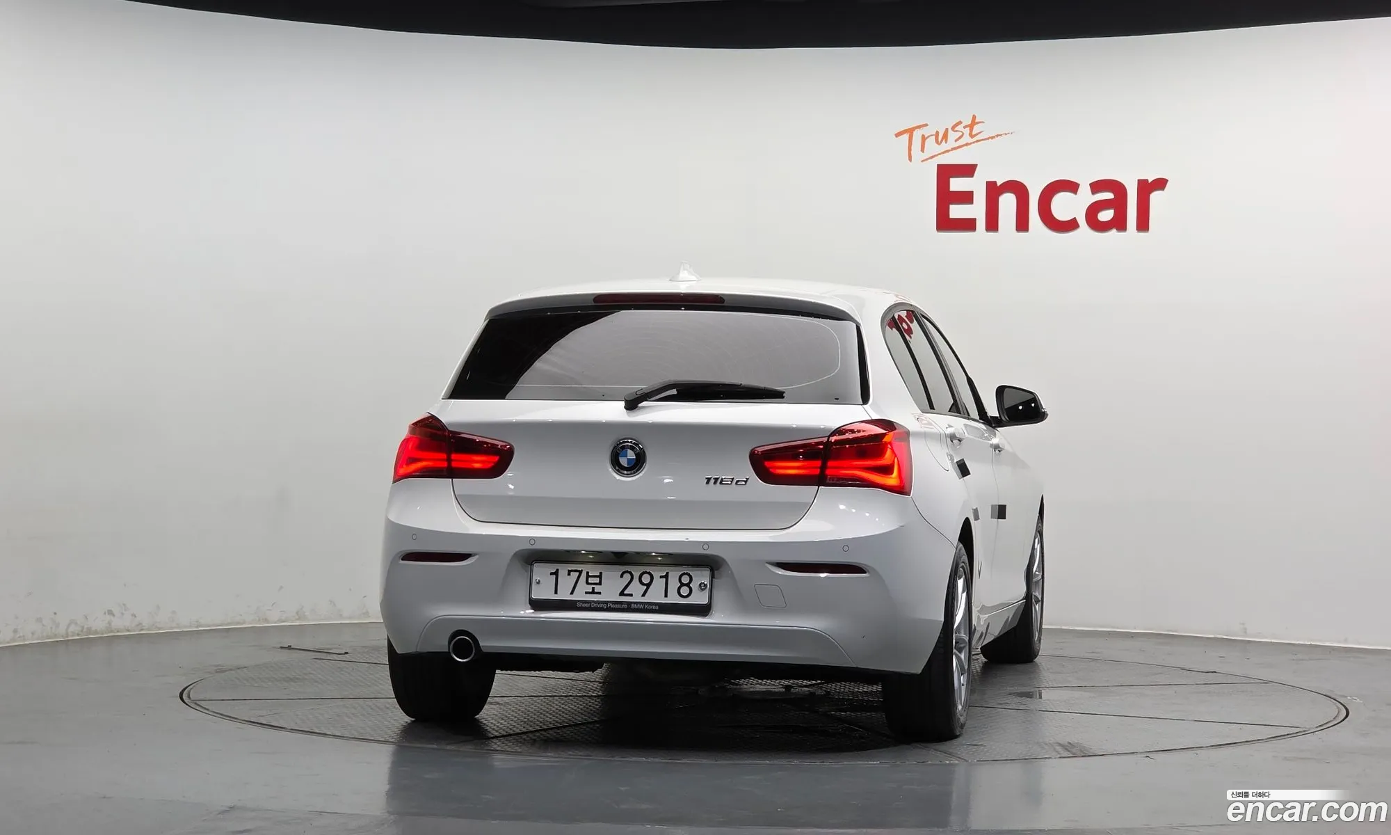 BMW 1 Series 2018 WBA1S5100J5L16333 — 28