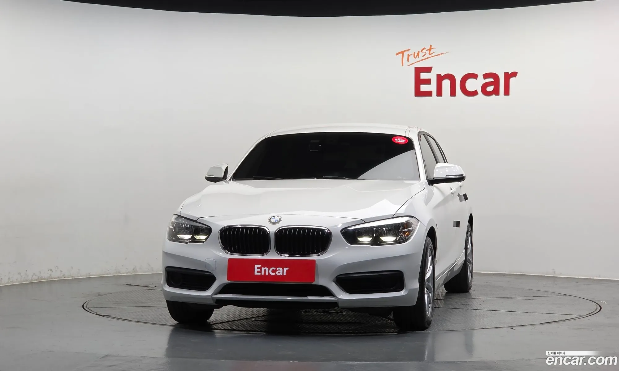 BMW 1 Series 2018 WBA1S5100J5L16333 — 5