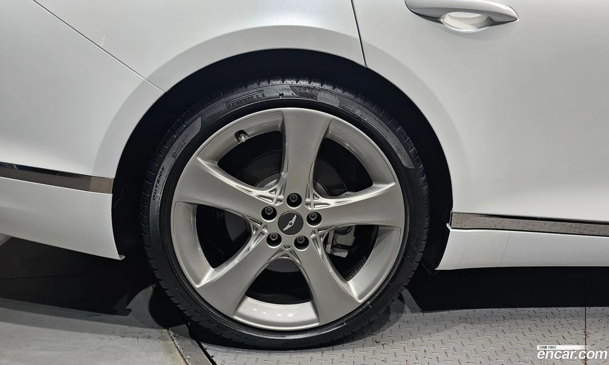 Genesis G80 2021 — 30