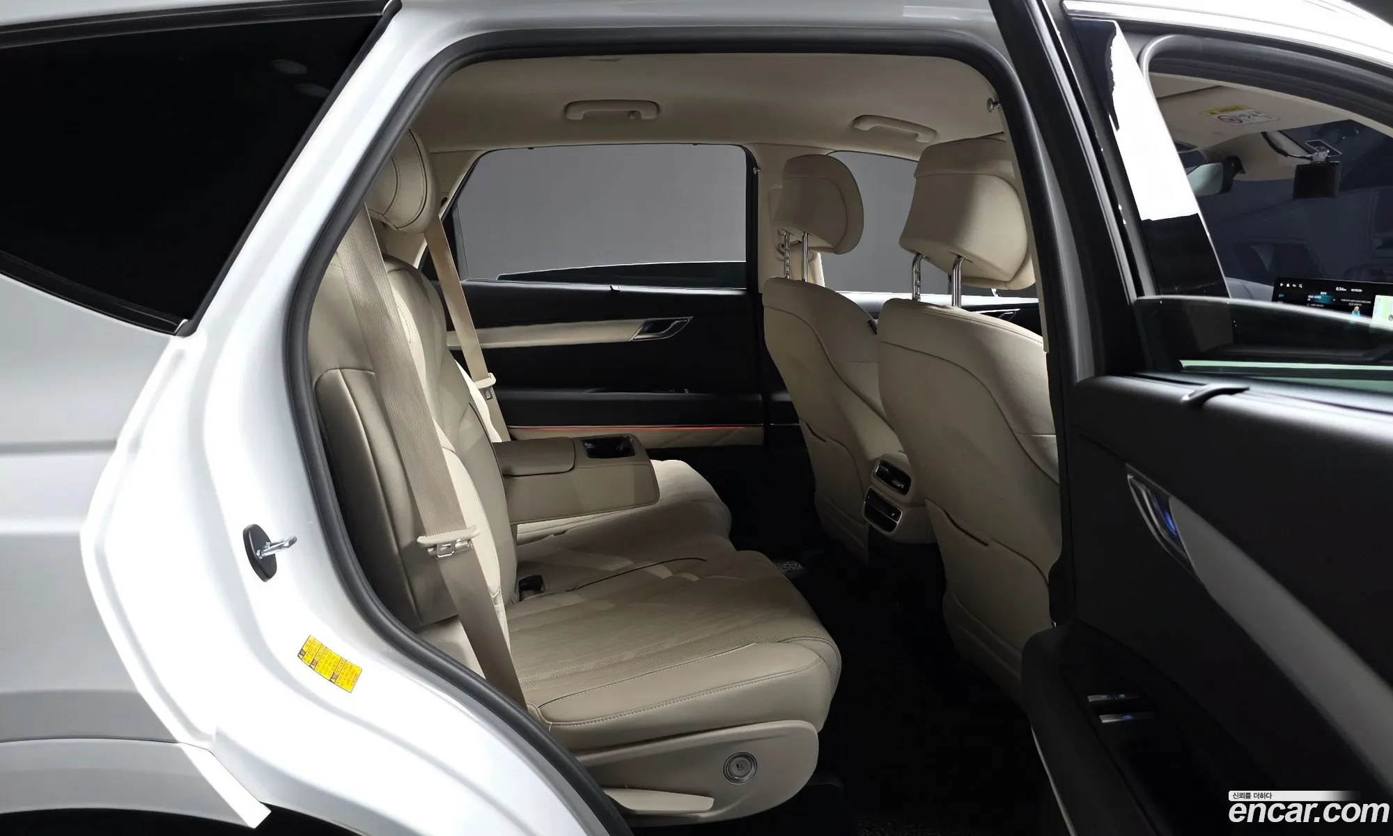 Genesis GV80 2023 — 3