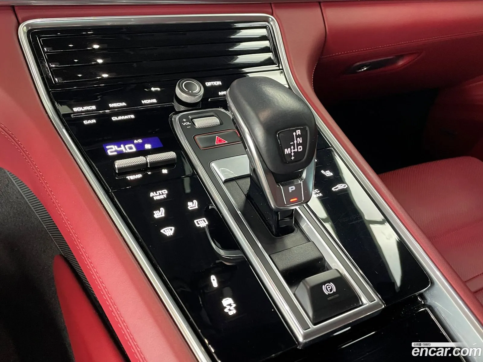 Porsche Panamera 2021 — 11