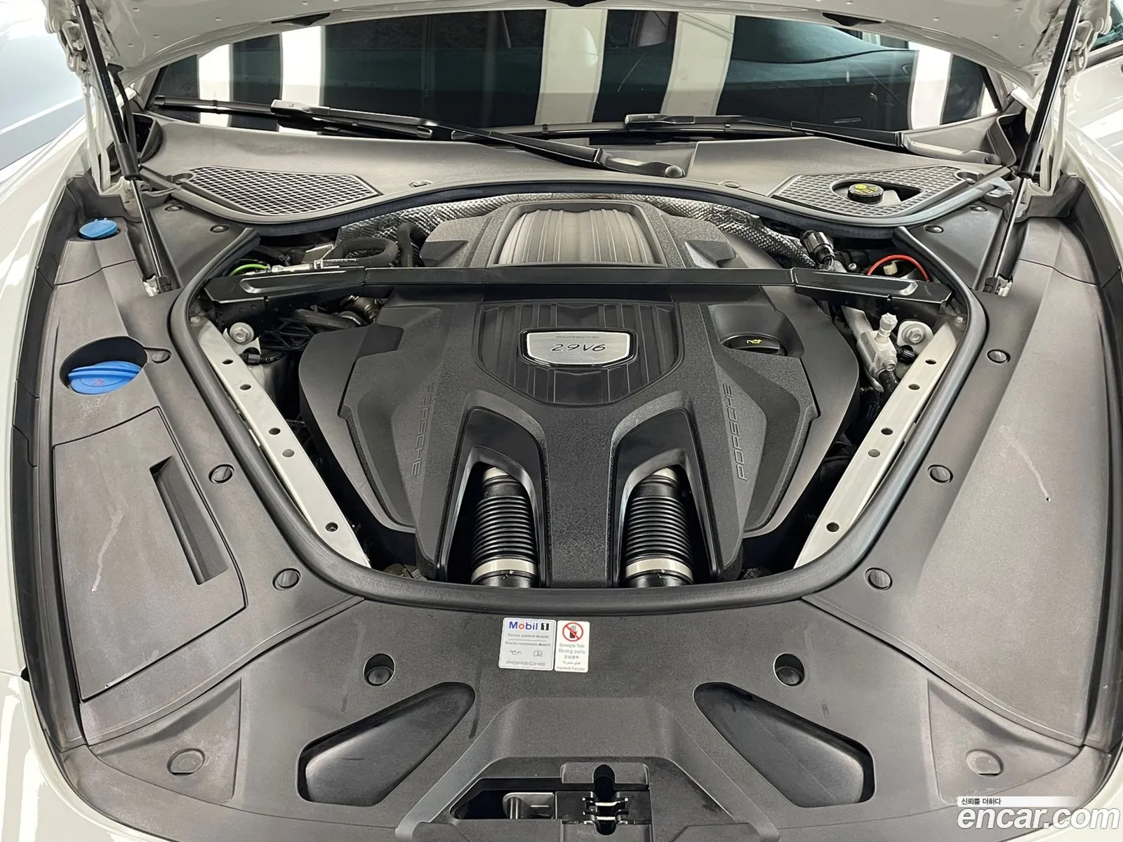 Porsche Panamera 2021 — 19