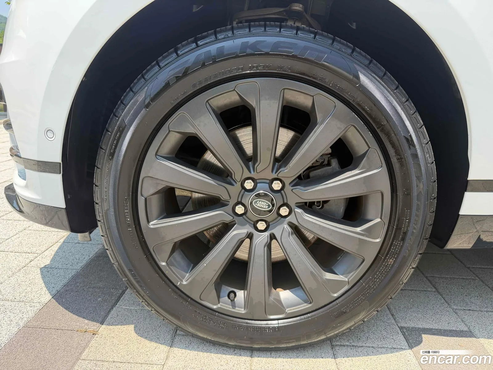 Land Rover Range Rover Velar 2021 — 5