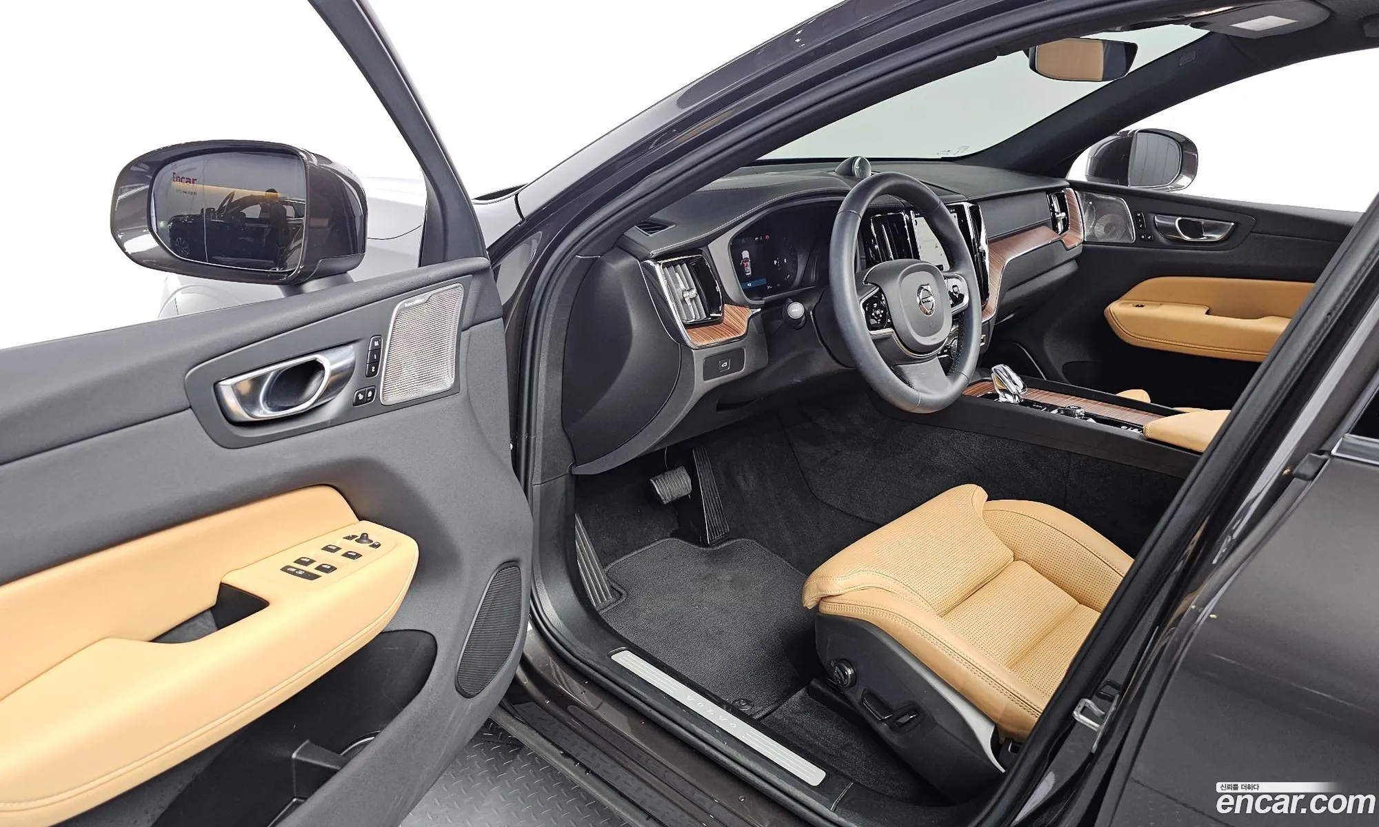 Volvo XC60 2023 LYVUZL122RB772749 — 13