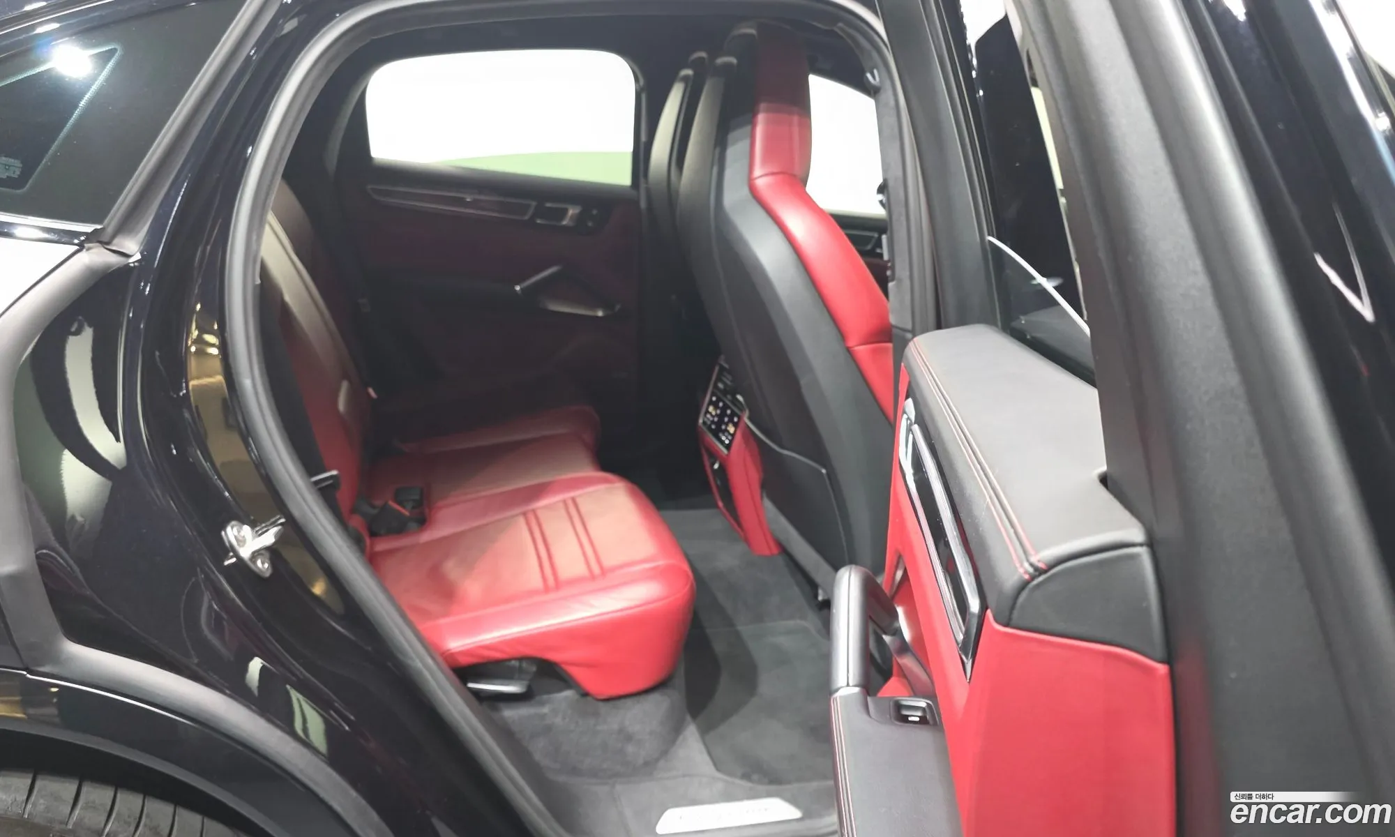 Porsche Cayenne 2020 WP1BF29Y1LDA84160 — 17