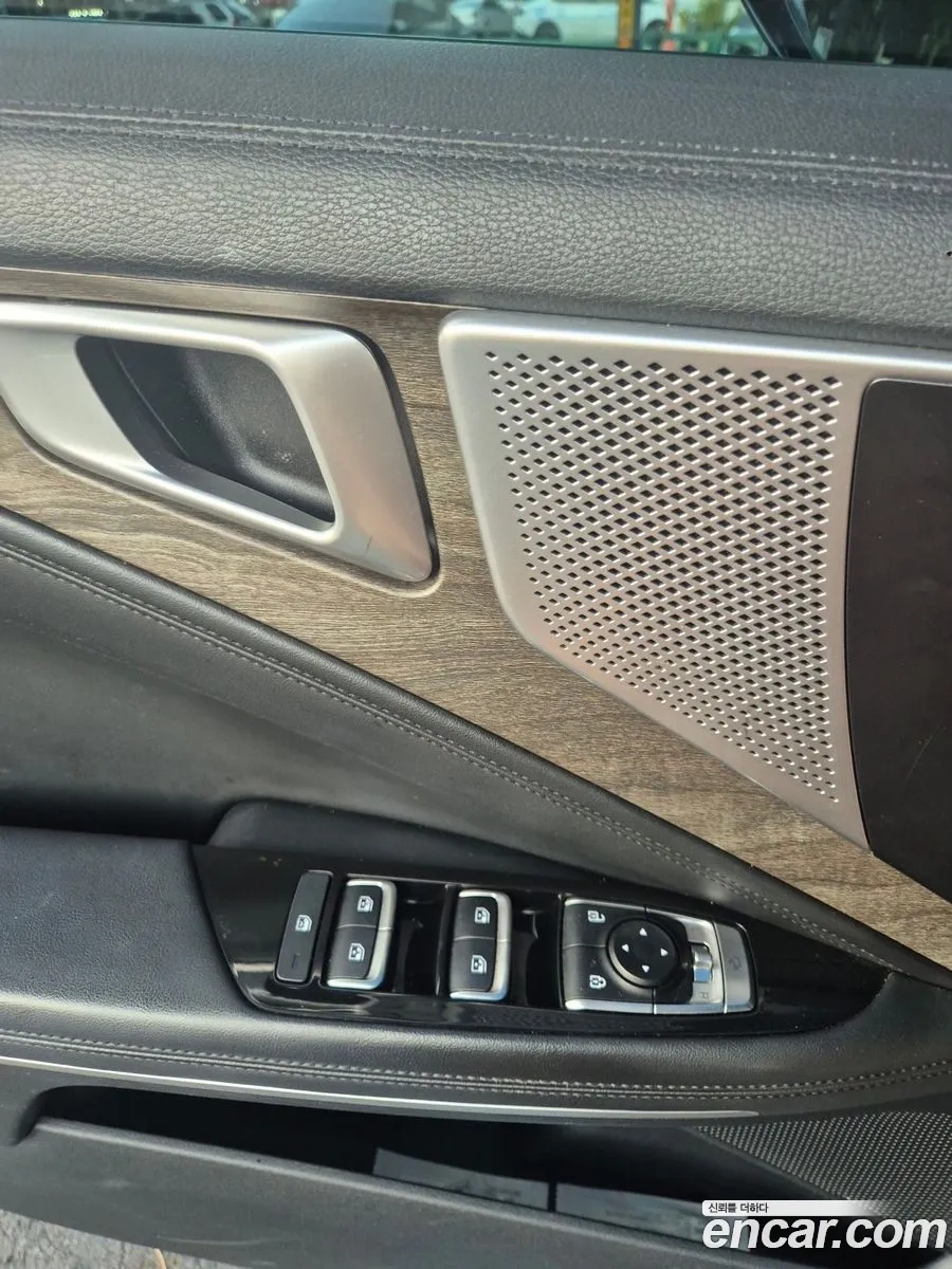 Kia K8 2021 — 12