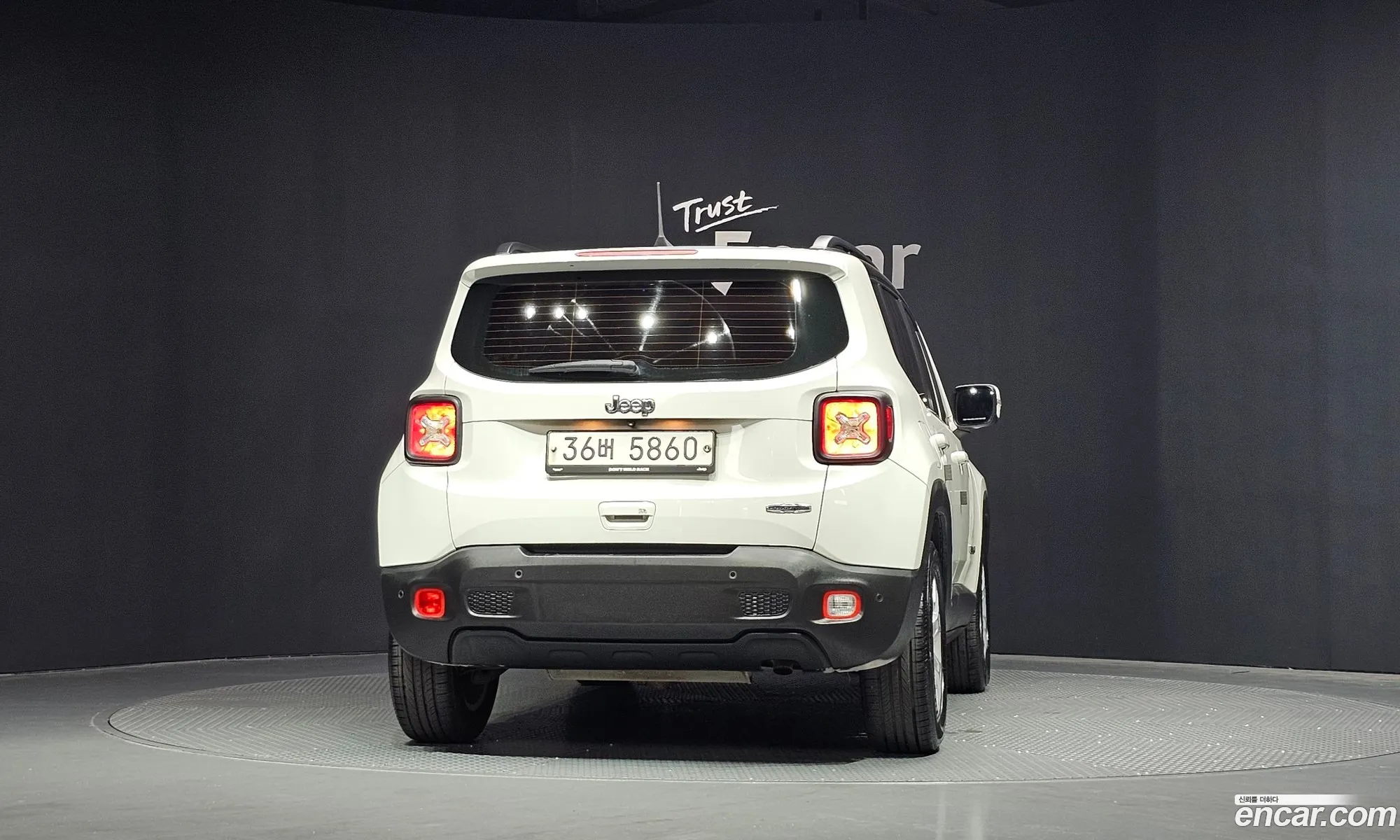 Jeep Renegade 2018 1C4BU0000JPH41779 — 14