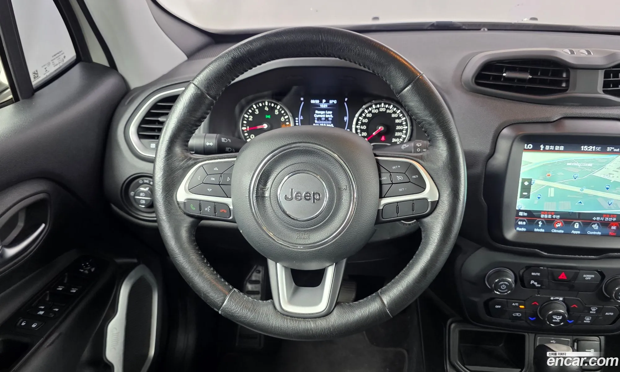 Jeep Renegade 2018 1C4BU0000JPH41779 — 26