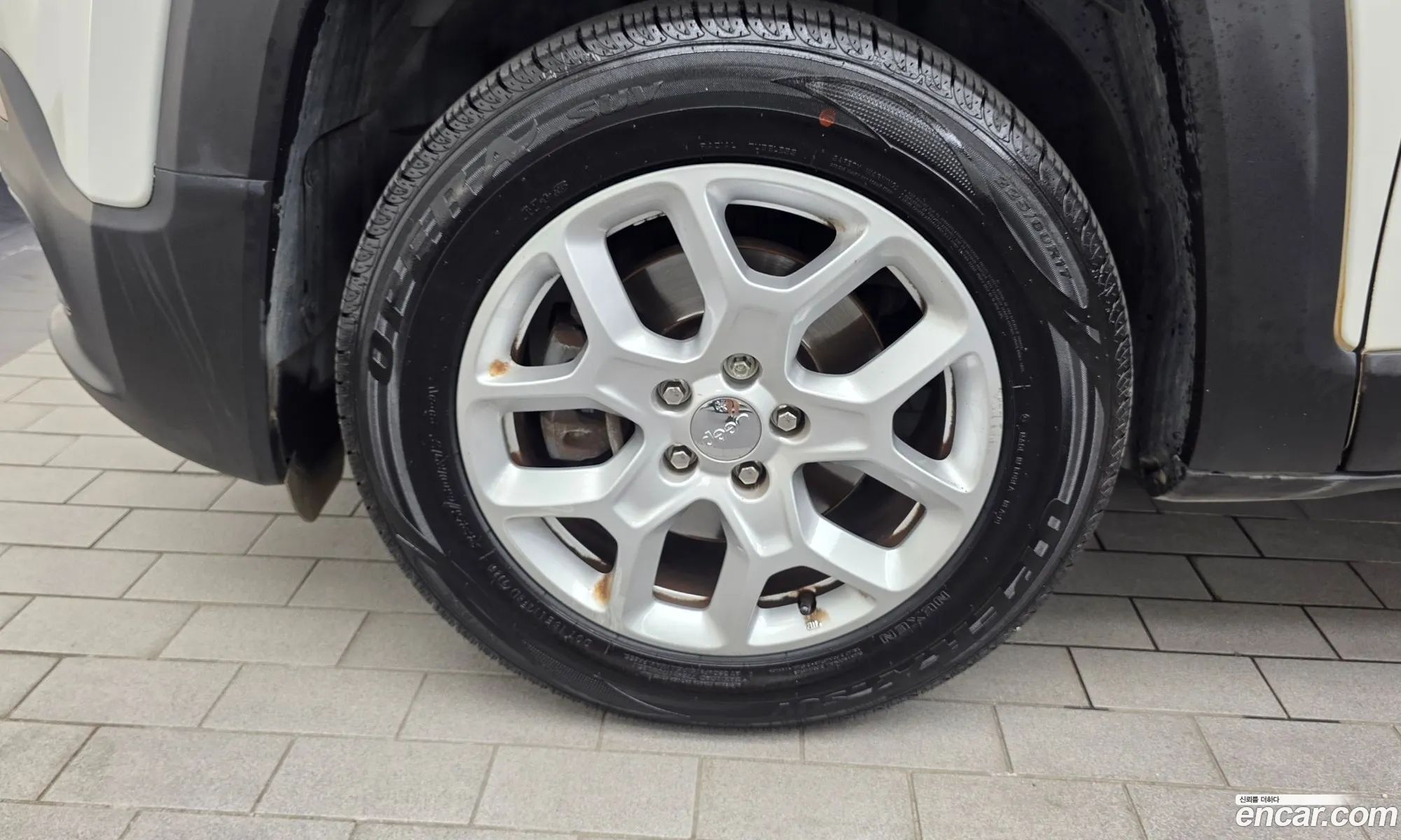 Jeep Renegade 2018 1C4BU0000JPH41779 — 28