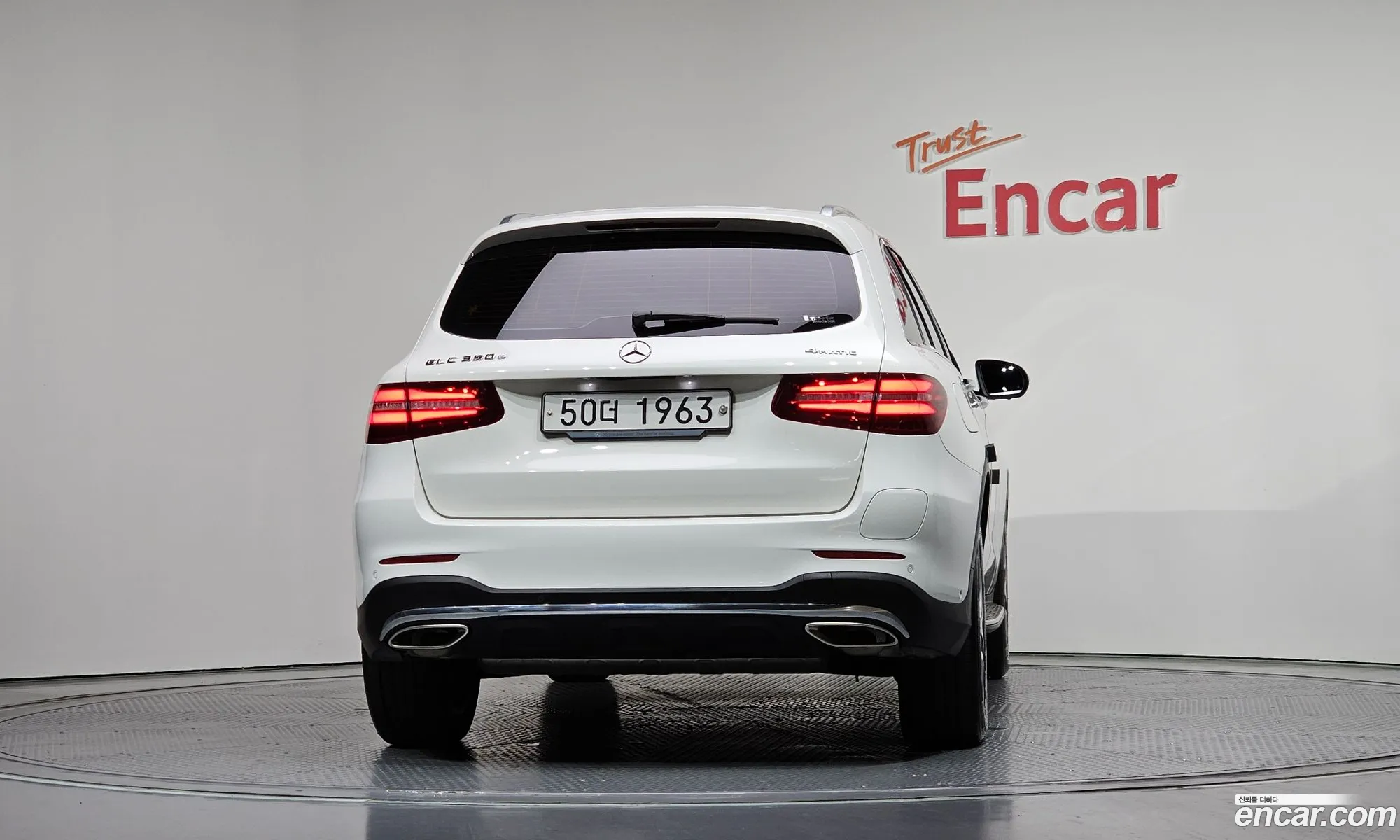 Mercedes-Benz GLC-Class X253 2018 — 26