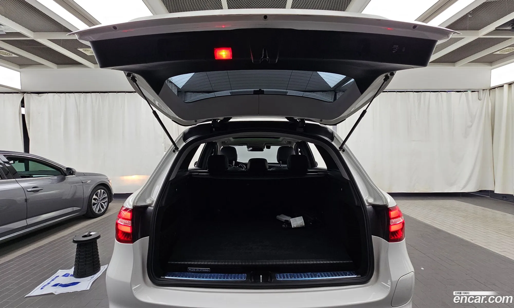 Mercedes-Benz GLC-Class X253 2018 — 12