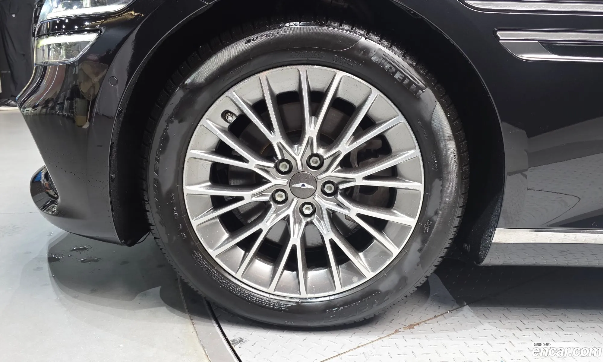 Genesis G80 2021 — 2