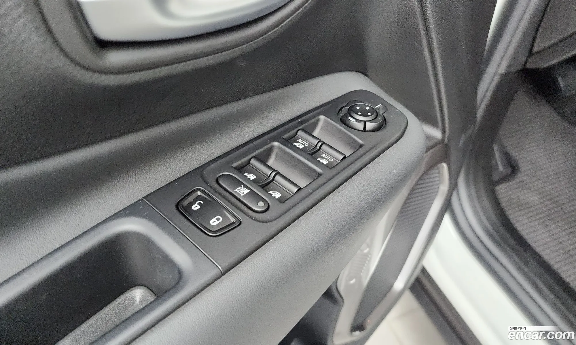 Jeep Renegade 2022 — 10