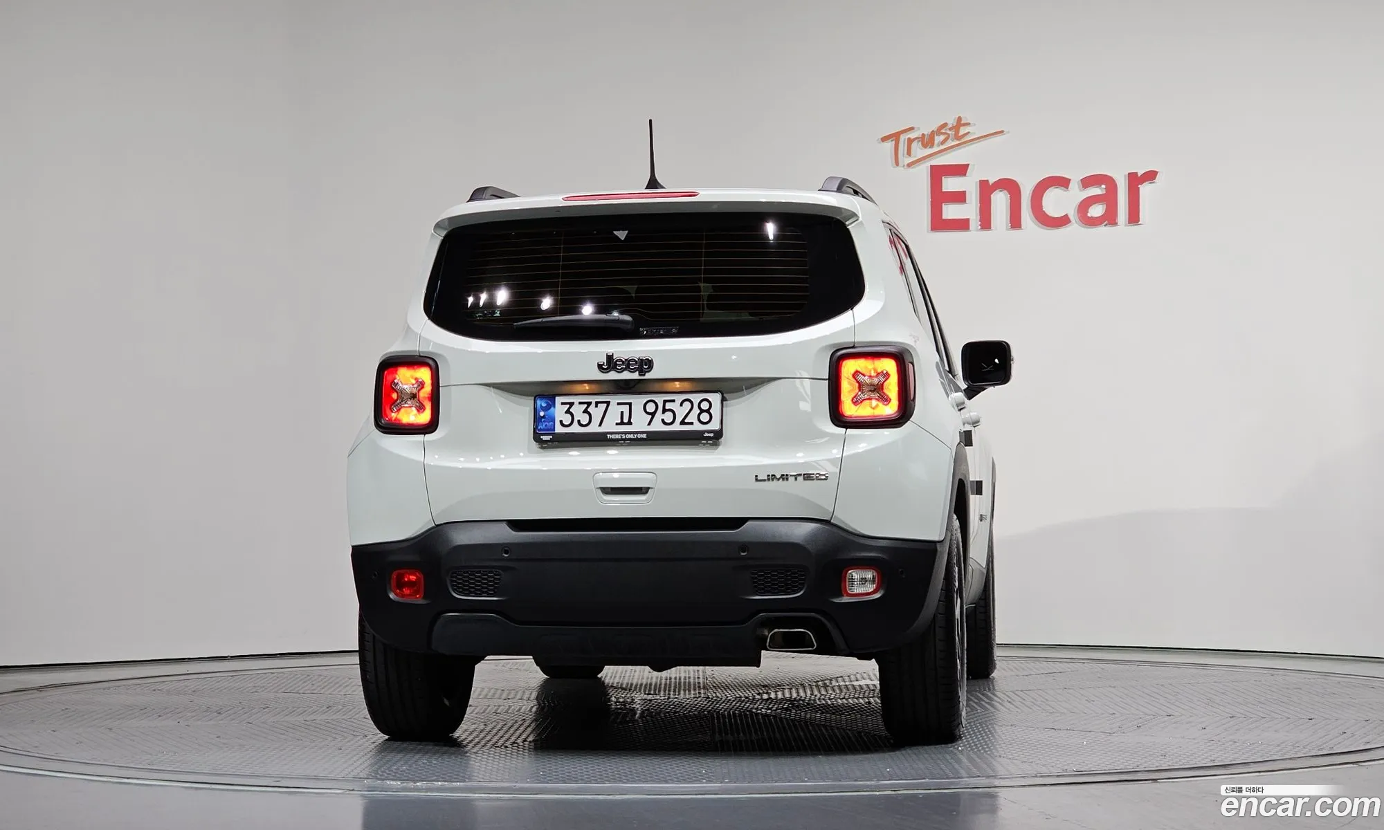 Jeep Renegade 2022 — 29