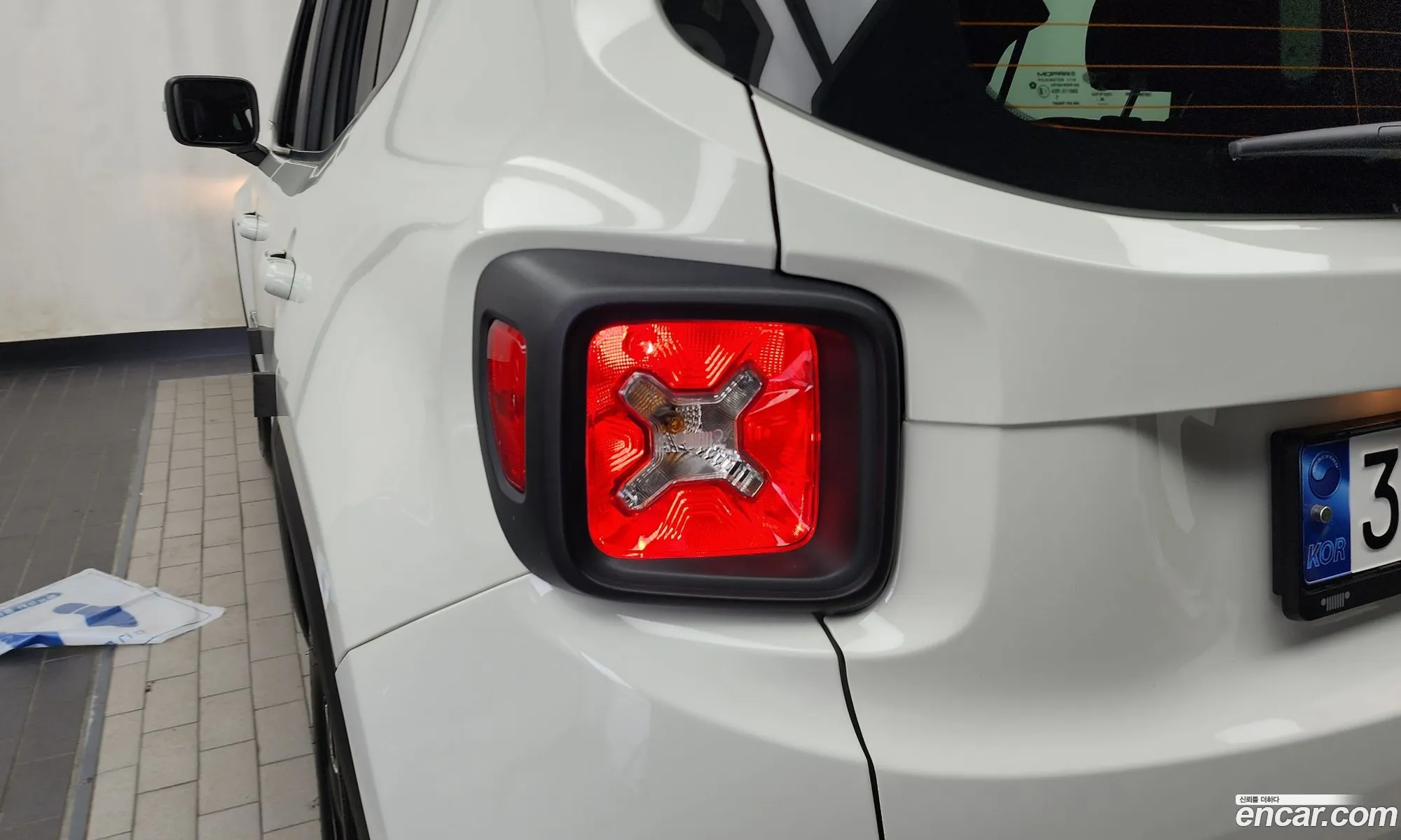 Jeep Renegade 2022 — 28