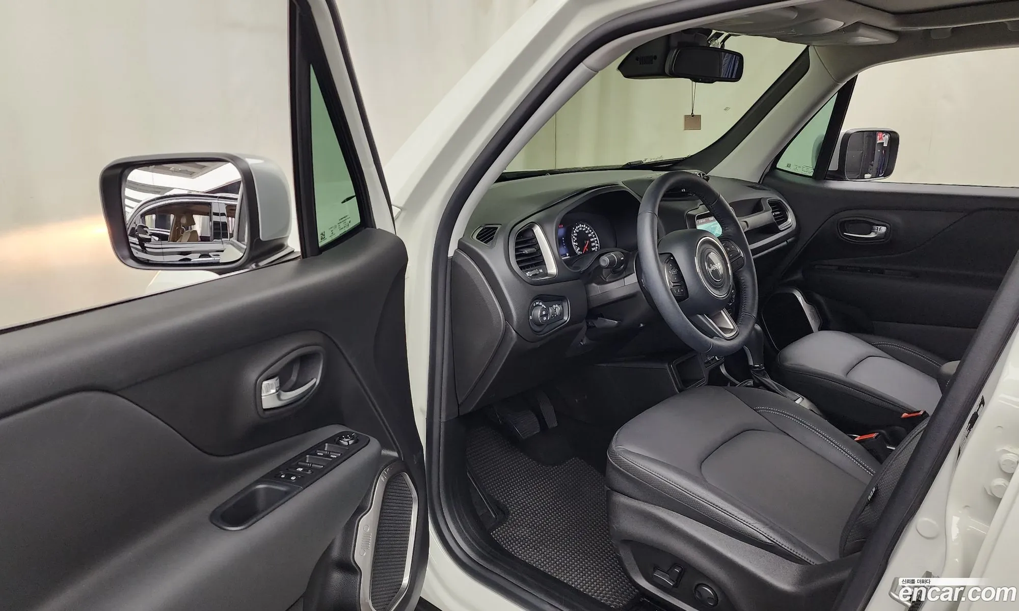 Jeep Renegade 2022 — 3