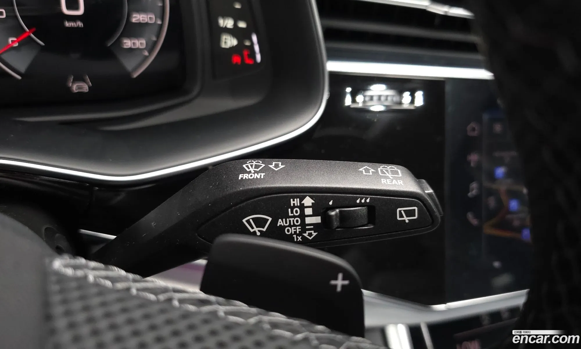 Audi Q7 2026 WAUZZZ4M2TD019447 — 33