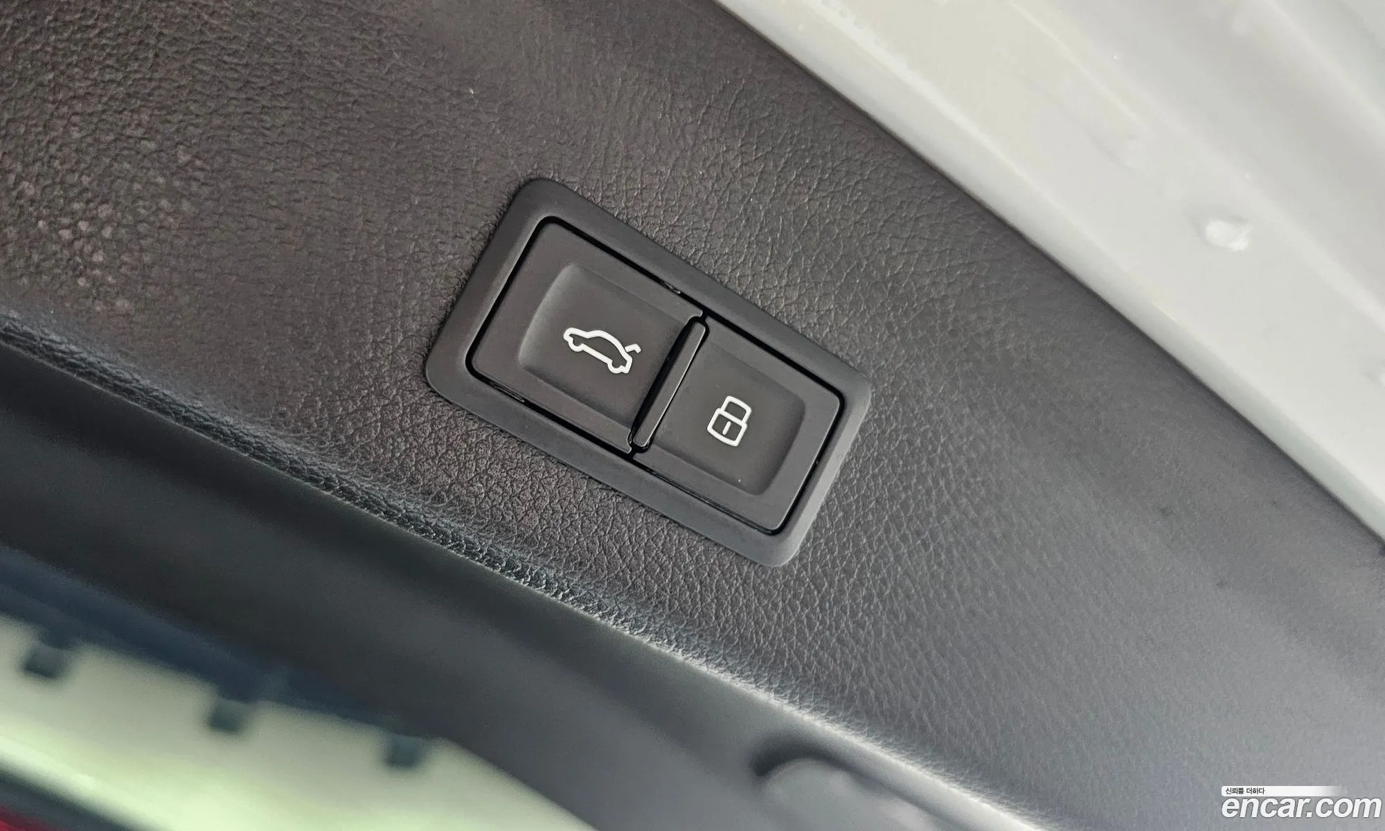 Audi Q3 2020 WAUZZZF33L1107736 — 27
