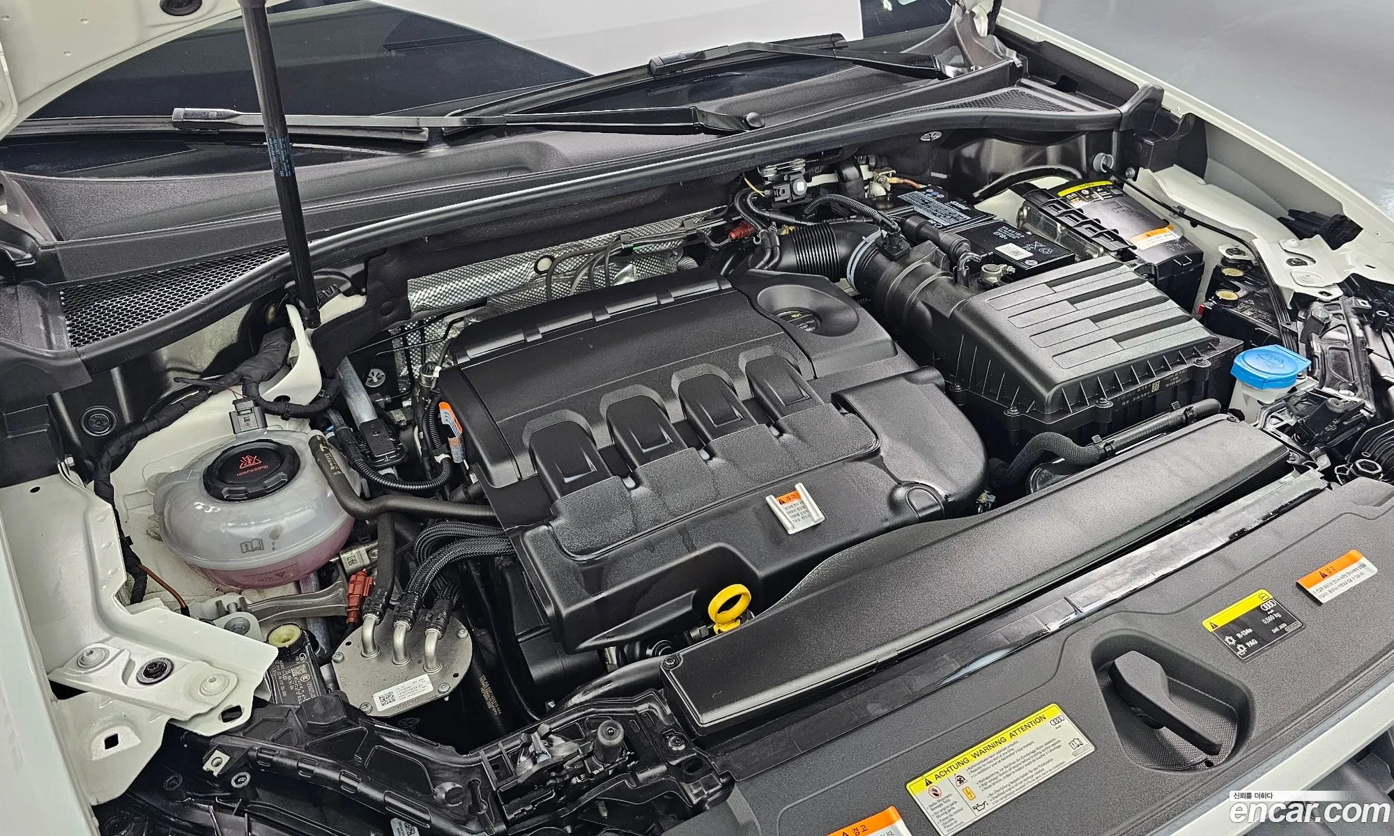 Audi Q3 2020 WAUZZZF33L1107736 — 28