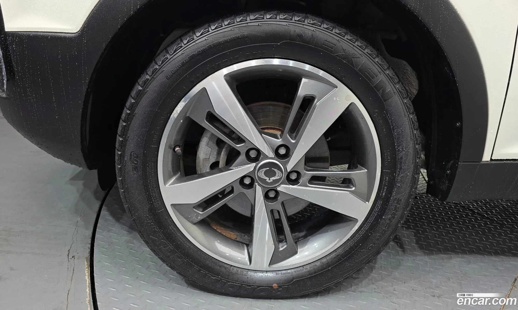 KG Mobility (SsangYong) Style Korando C 2018 — 15