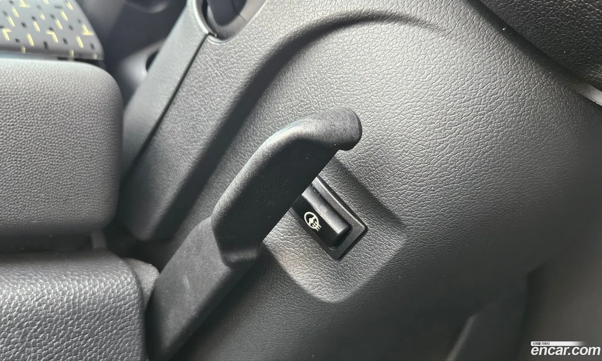 Mini Cooper Electric 2023 — 12