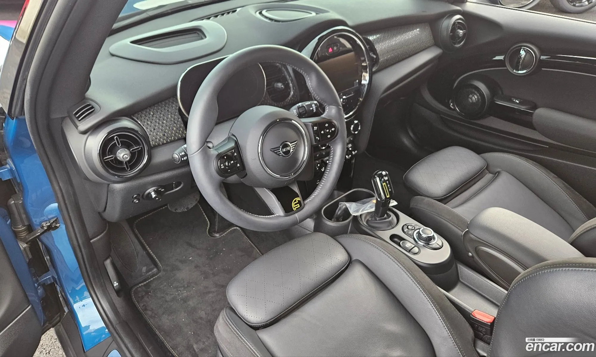 Mini Cooper Electric 2023 — 2