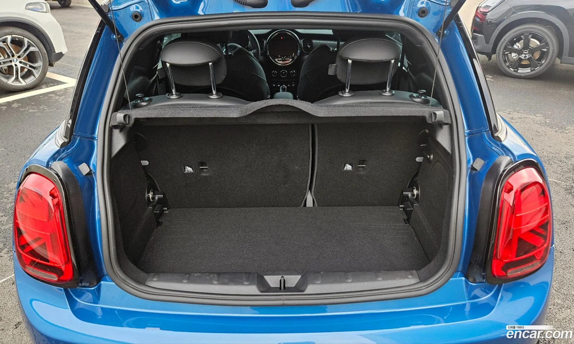 Mini Cooper Electric 2023 — 6
