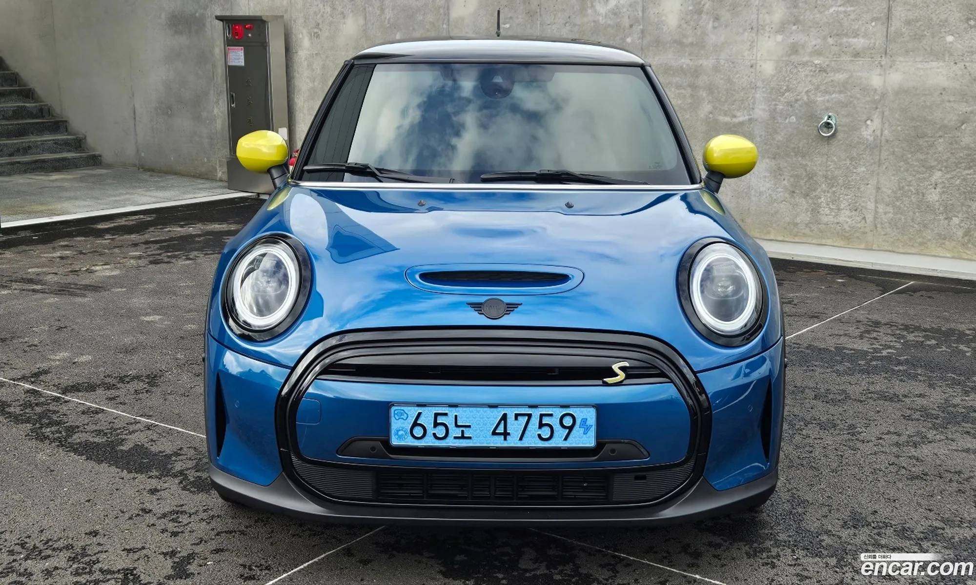 Mini Cooper Electric 2023 — 15